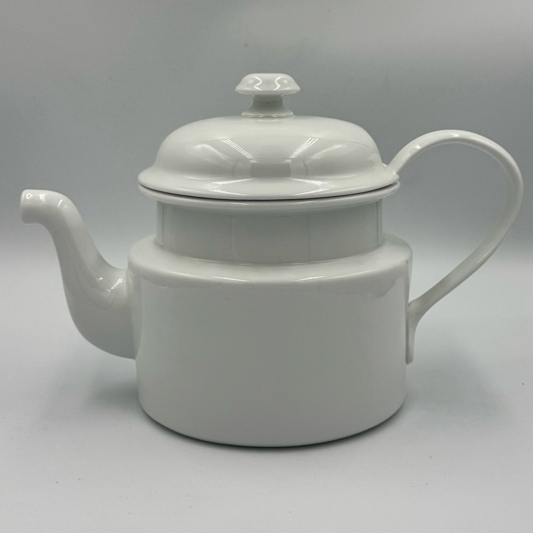 Vintage Dansk Bistro Bisserup White Porcelain 6 Cup Teapot with Lid