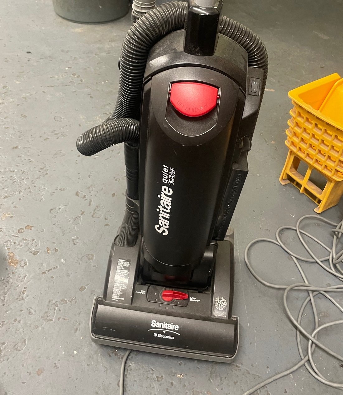 Sanitaire Sanitaire Vacuum  Please don’t buy until we fully inspect item