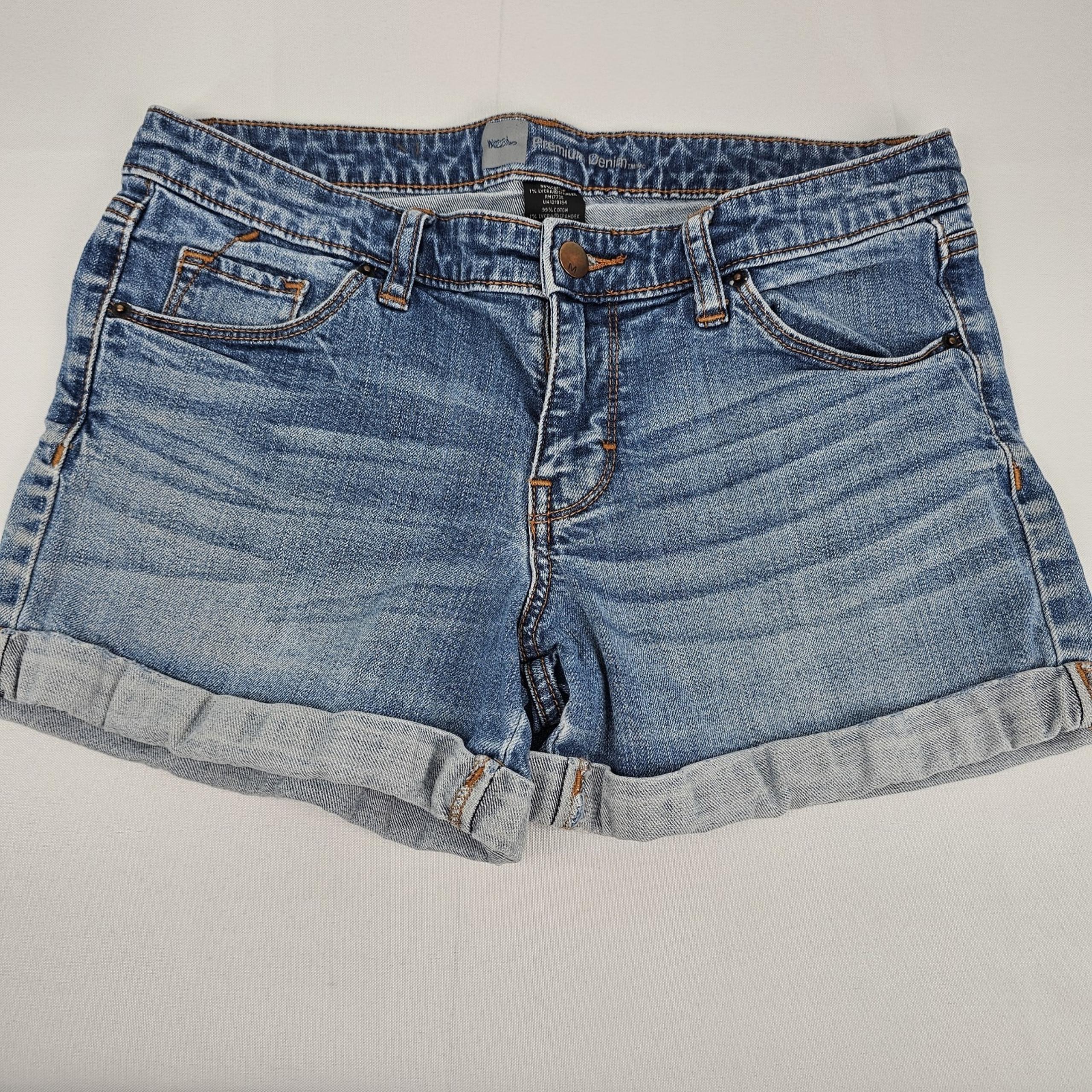 Vtg Mossimo Womens Jean Shorts  Stretch Medium Wash Cuffed Hem Whiskered Denim 8