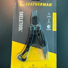 Leatherman Skeletool Topo Edition