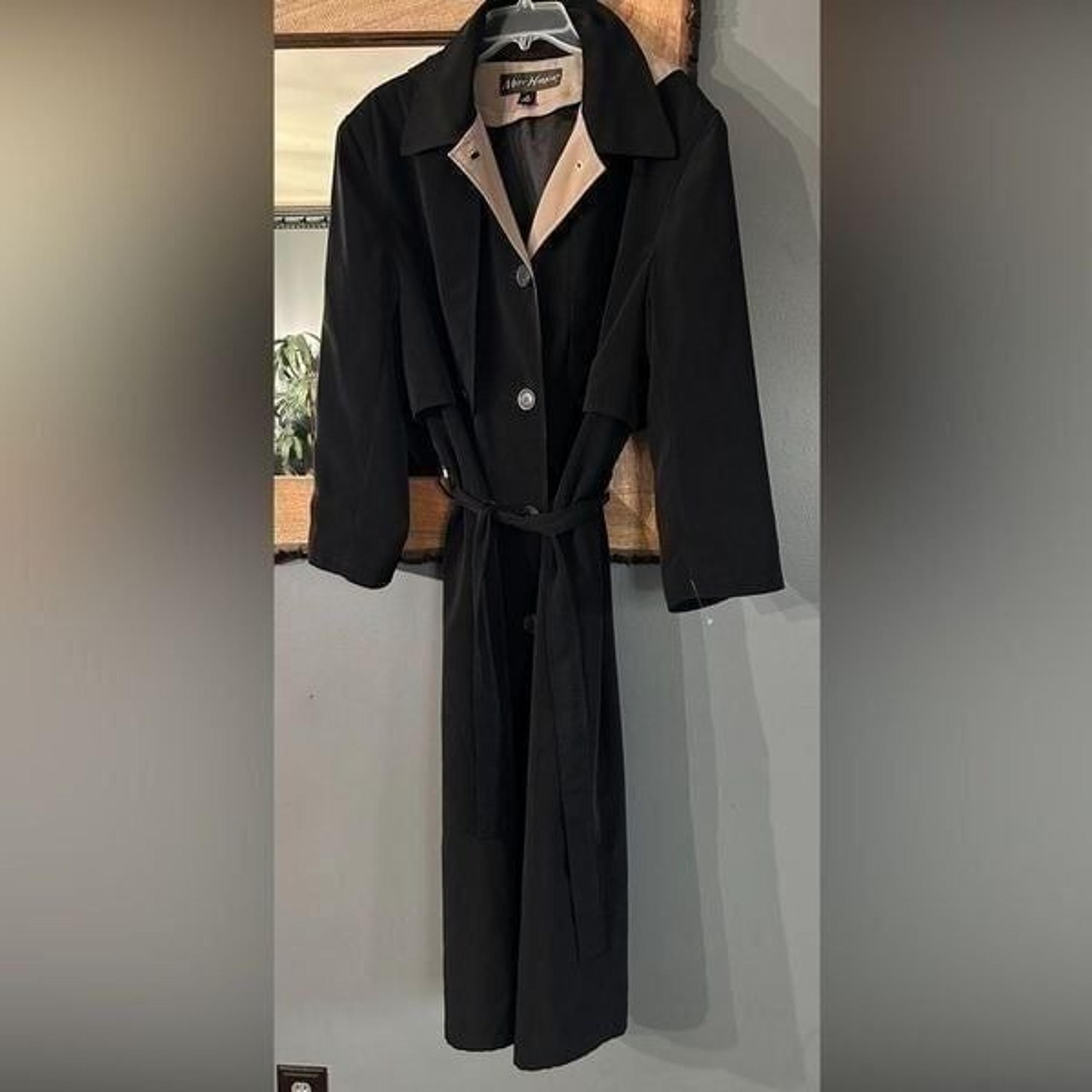 Misty Harbor Vintage coat with detachable hood, pockets, belt.Beautiful lining