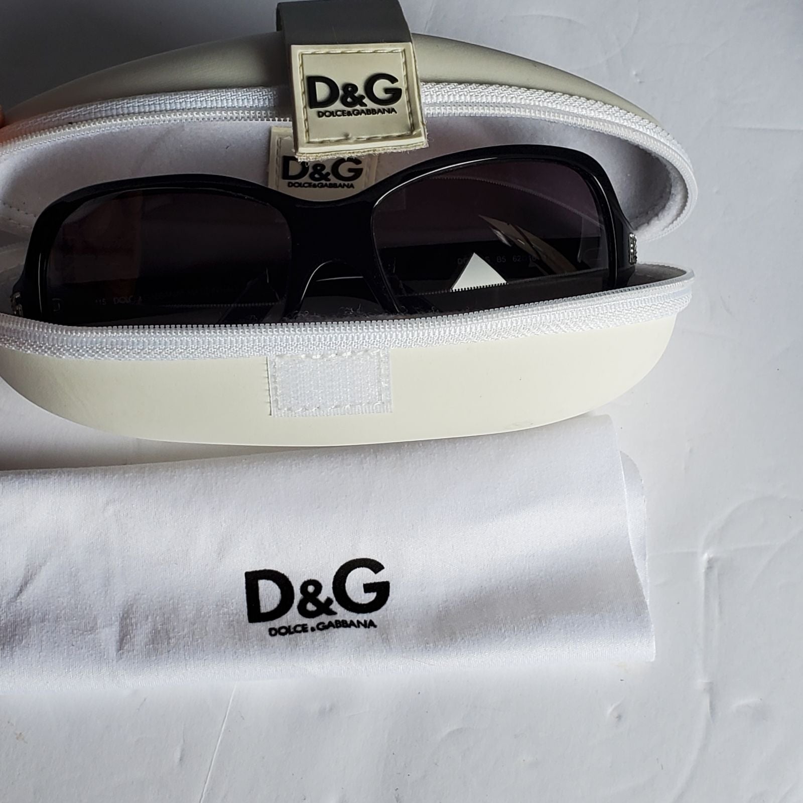 Dolce and Gabbana Sunglasses w COA