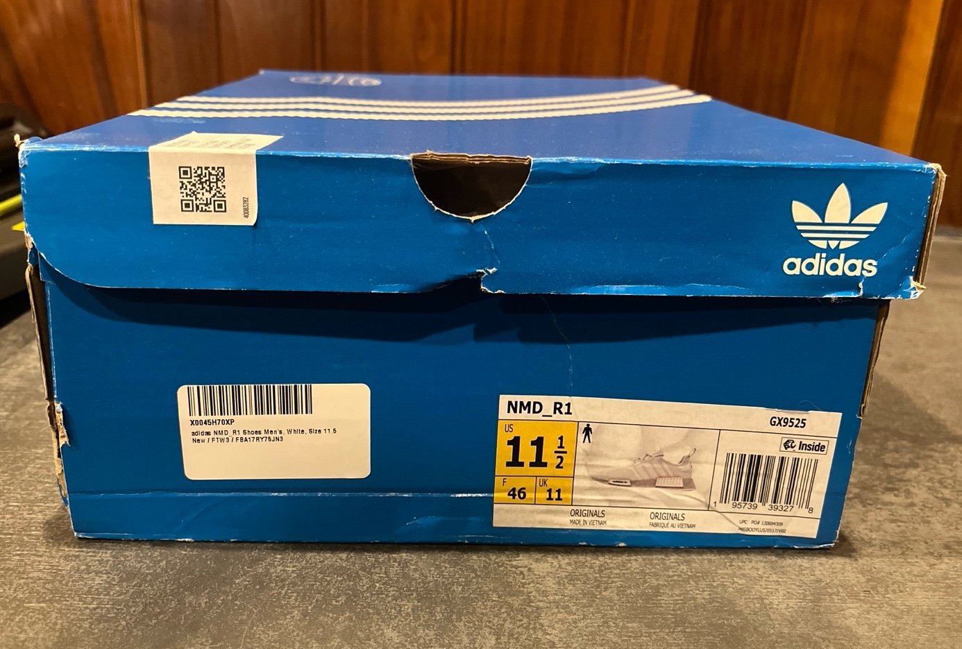 Men’s Adidas NMD R1