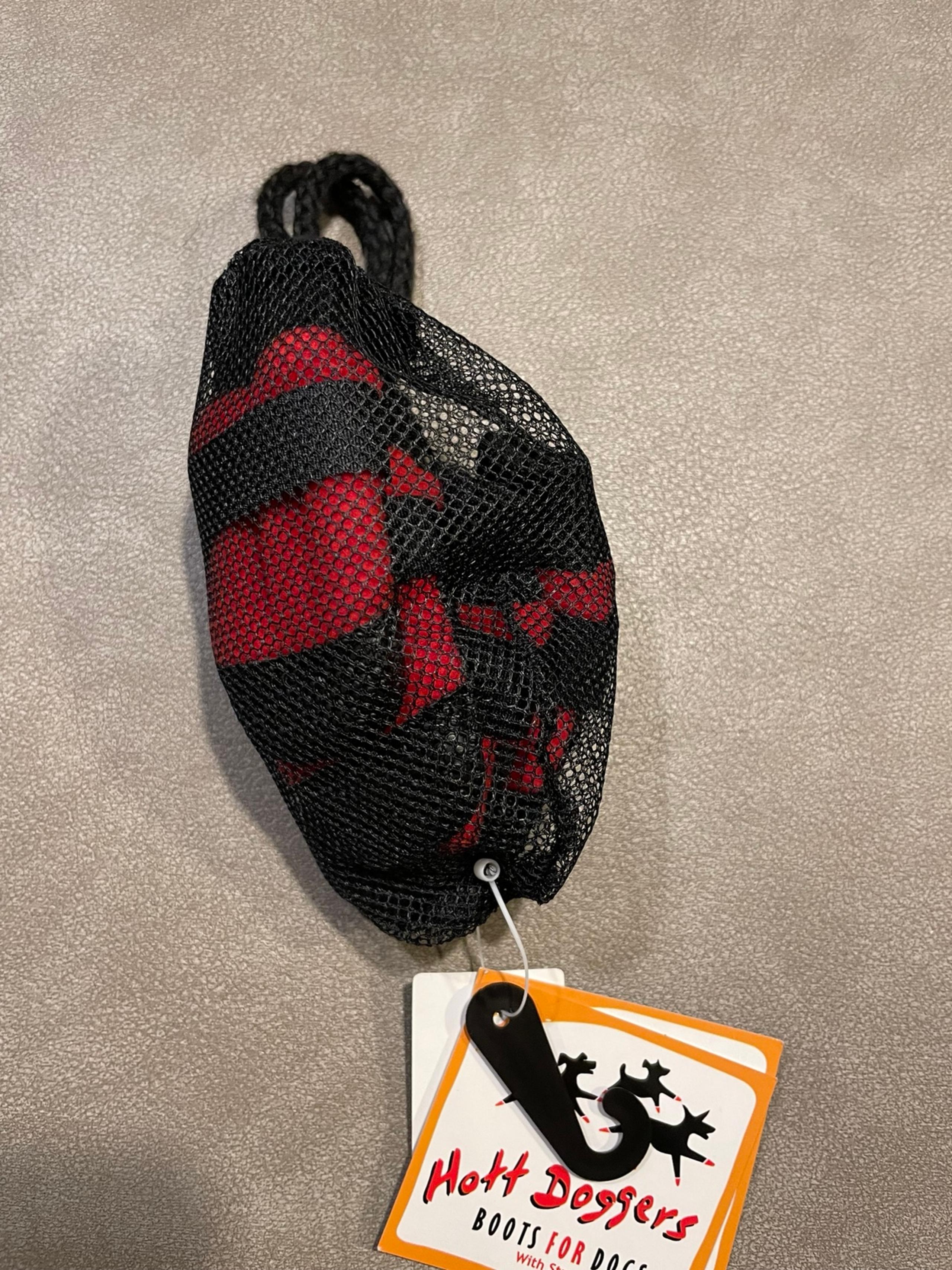 Muttluks fleece dog booties