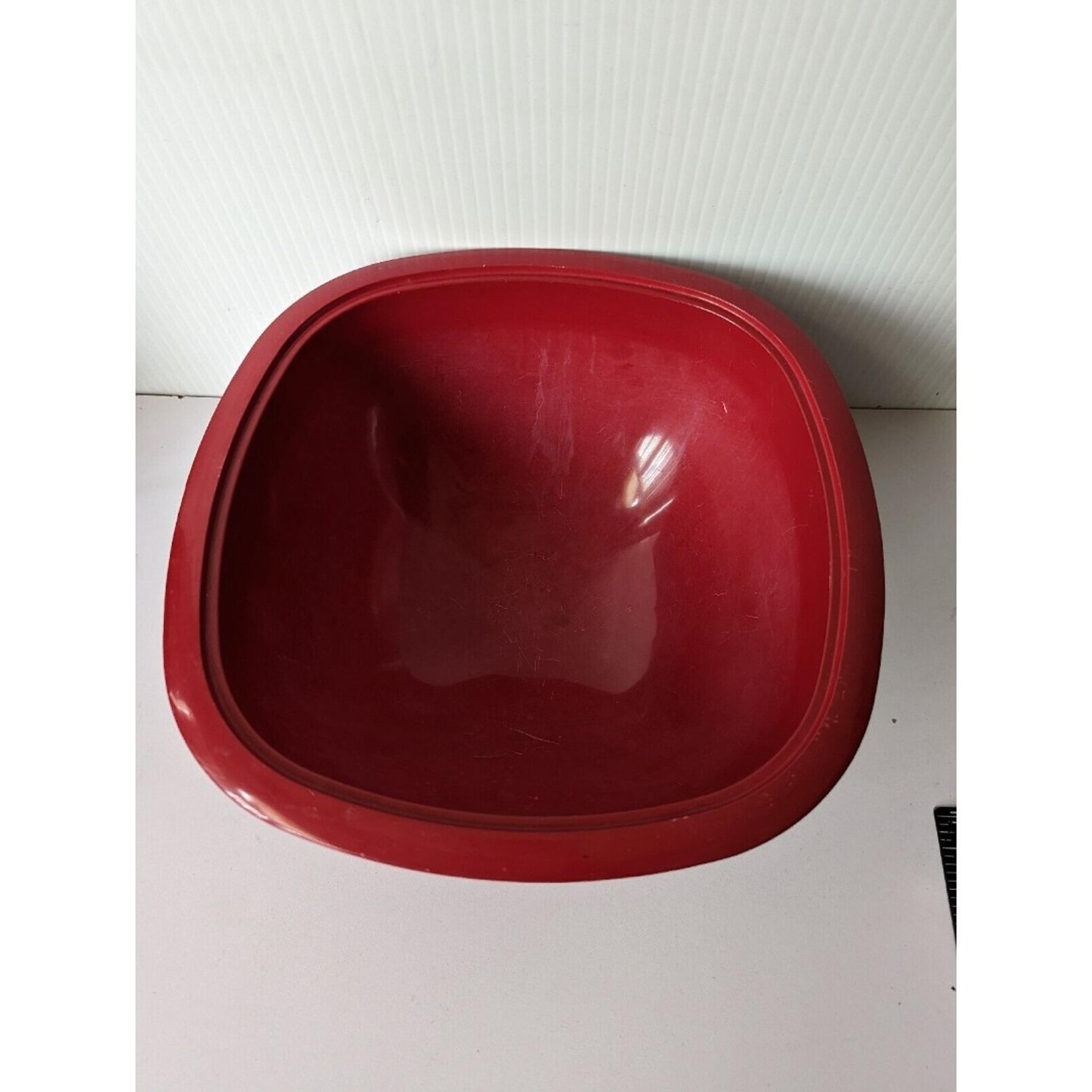 Nordic Ware Microwave Popcorn Popper Serving Bowl Maroon 12 Cup USA Scratches