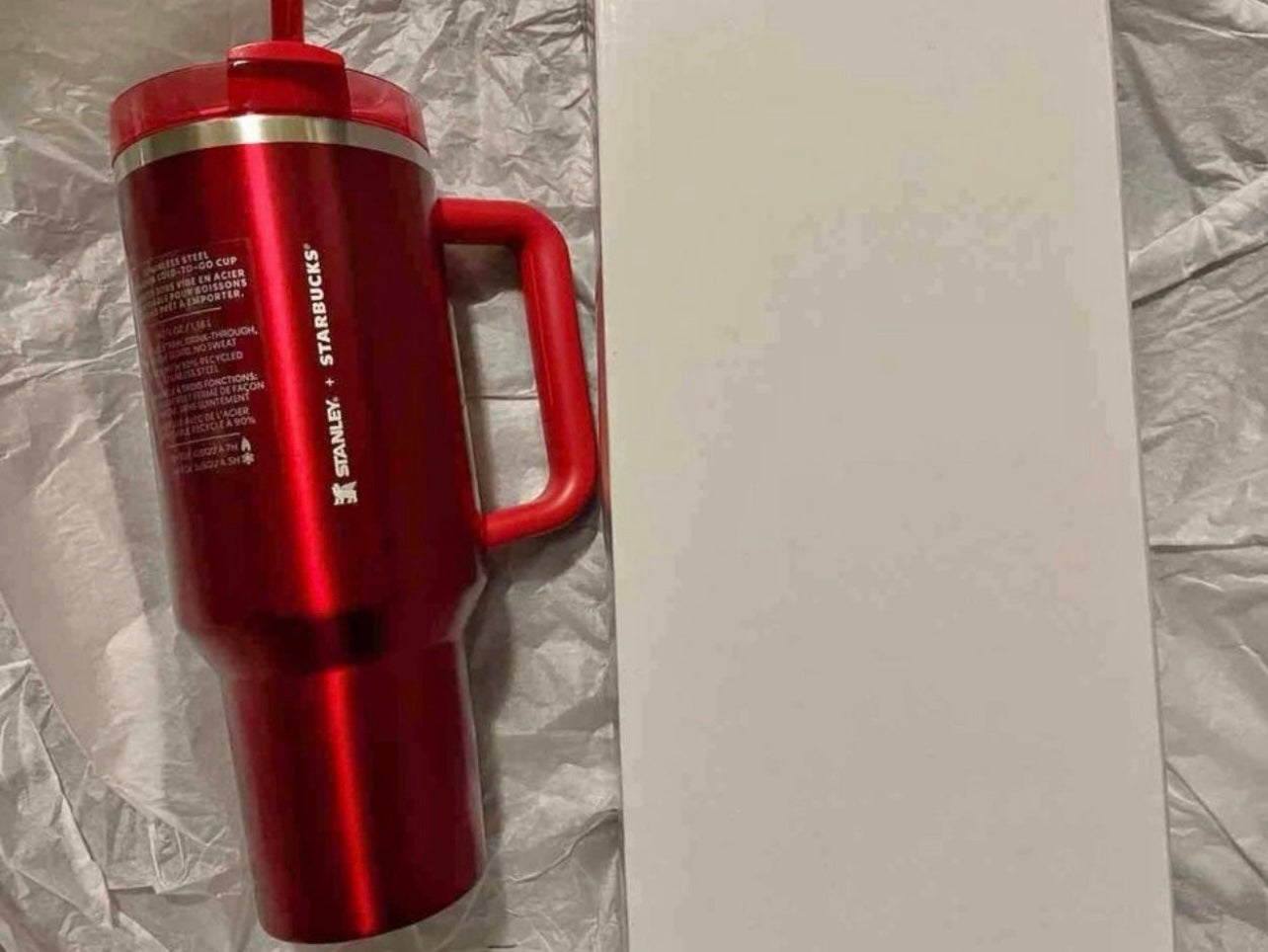 Starbucks x stanley holiday red