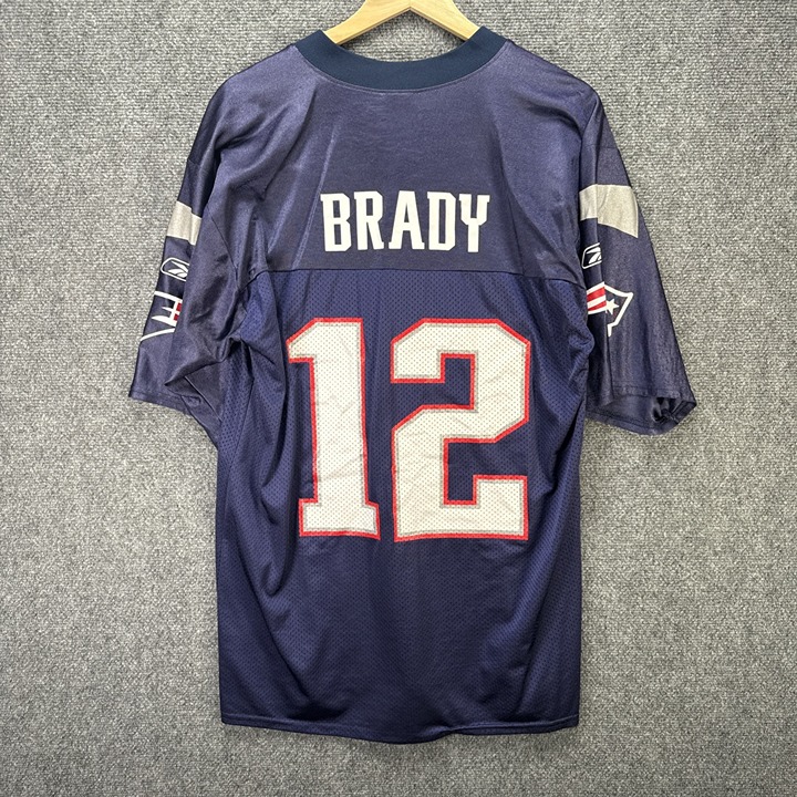 Vintage New England Patriots Jersey Medium Navy Tom Brady #12 NFL Football