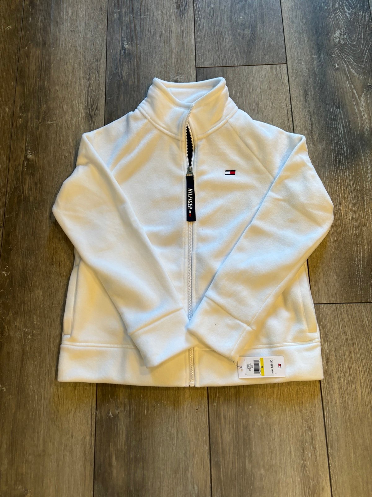 Thomas Helfiger Medium Fleece Jacket – Comfortable and Stylish