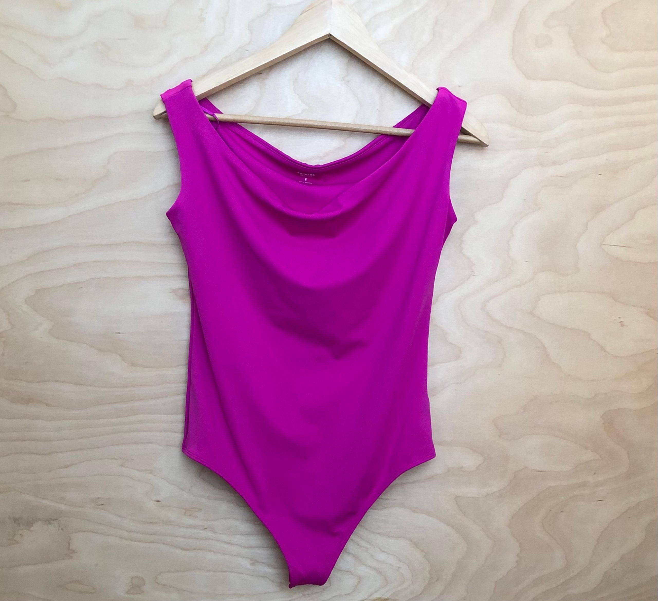 Express Body Contour Bodysuit Women Size M.