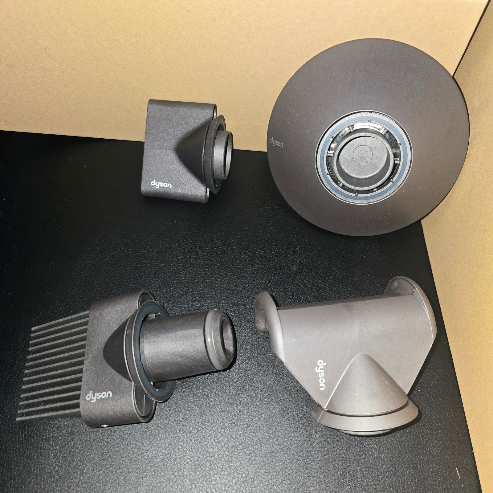 Genuine Dyson Supersonic Attachments 4Pcs Fly Away Smoothing Nozzle Concentrator
