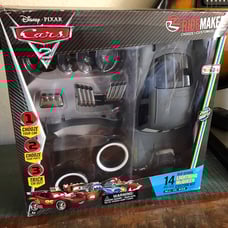 Disney Cars2 McQueen RideMakerz 14pc set