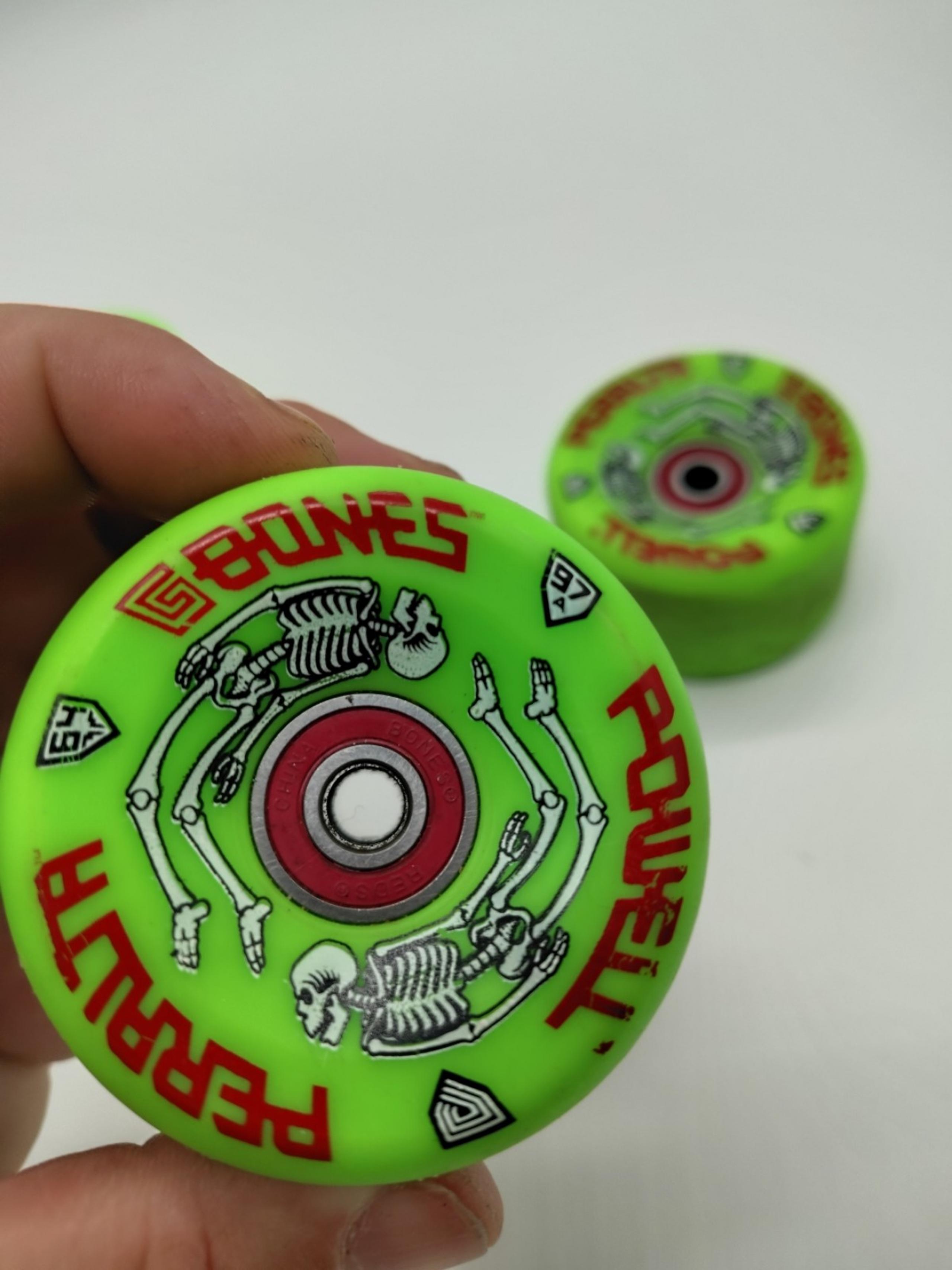 Powell Peralta Green G Bones 64mm 97a Skateboard Wheels W/ Bones Red Bearings