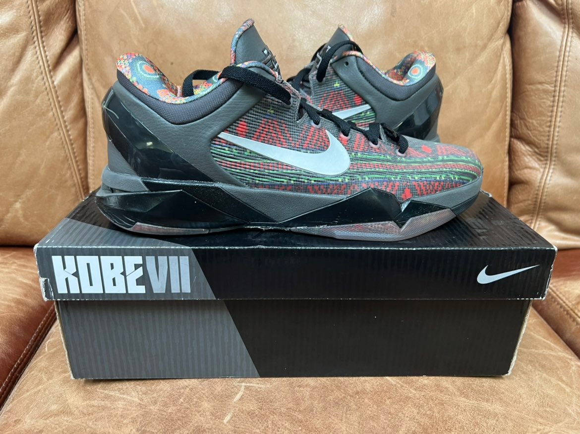 Nike Kobe 7 Black History Month BHM Basketball Shoes sz 11 VII