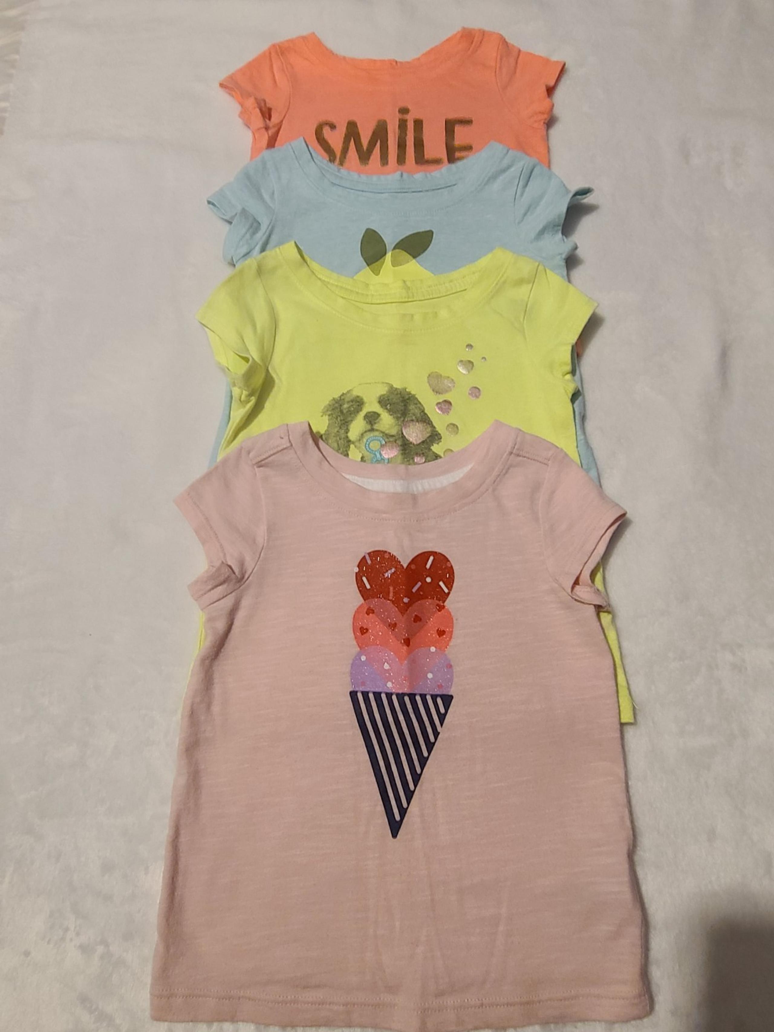 Girls graphic T-shirts