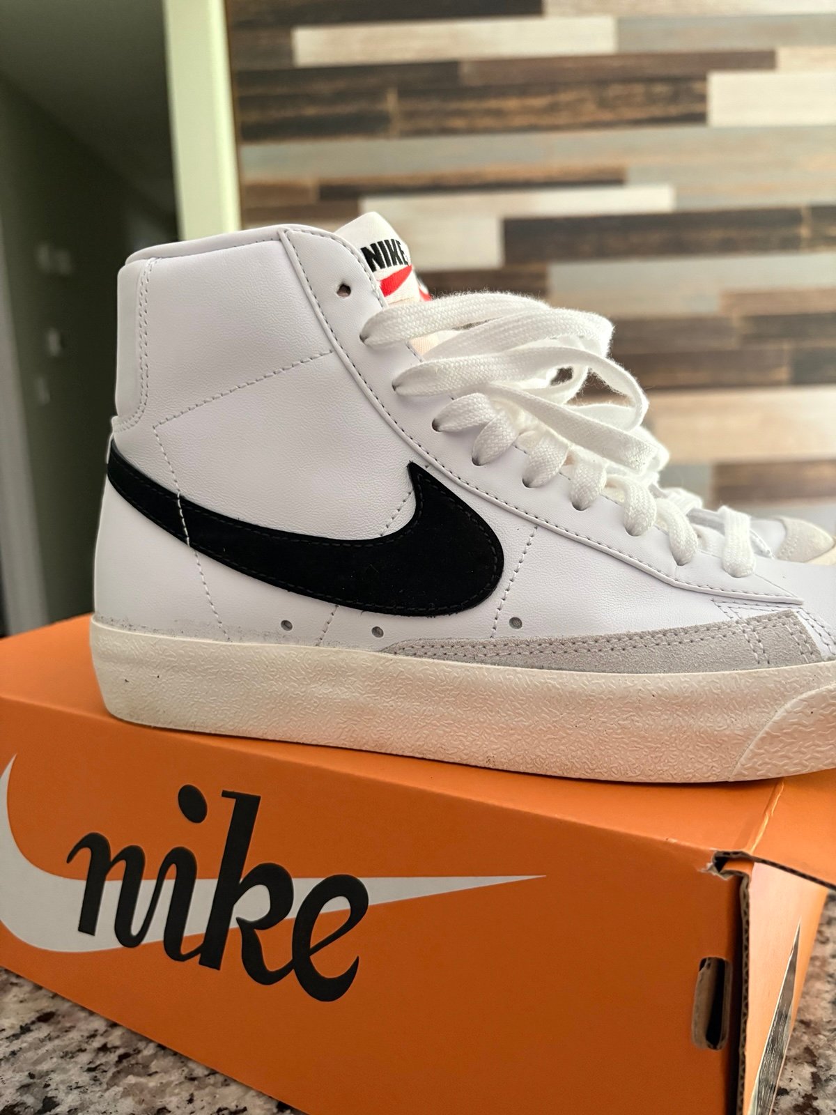 Nike Blazer Mid ‘77