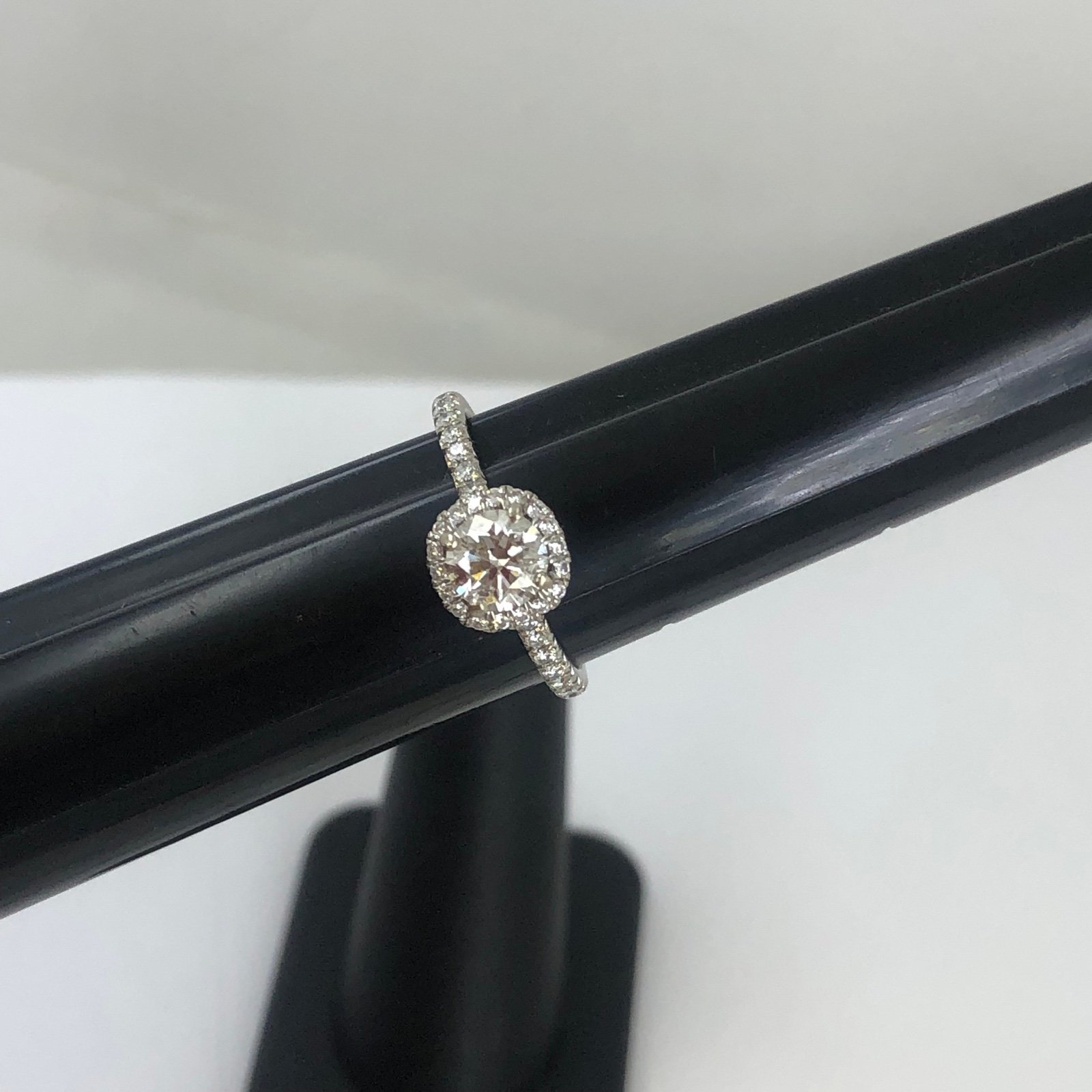 14k white gold diamond ring size 6.5 (8132310)