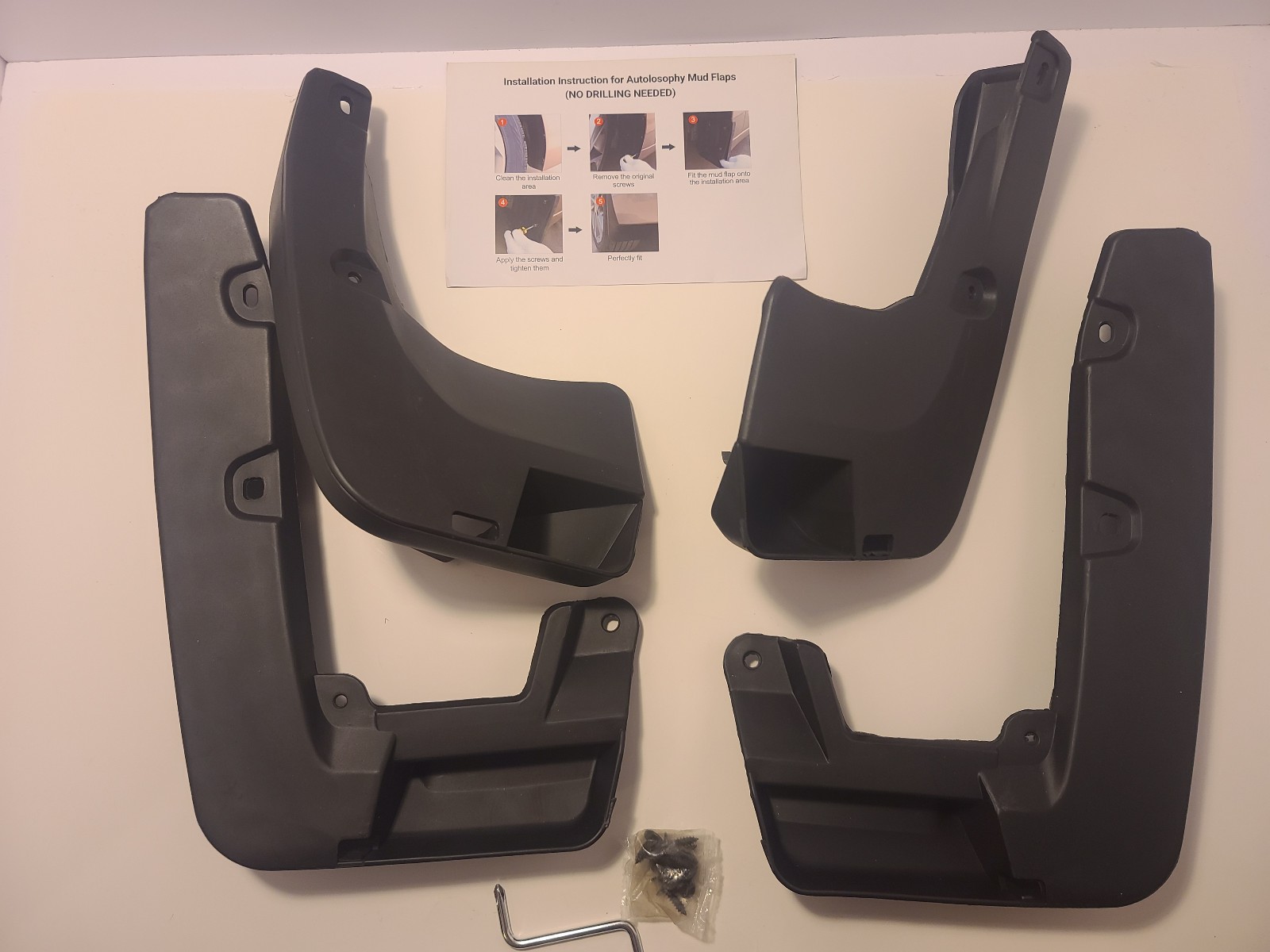 Highlander Mudguards 4 Piece Set 20-22 Highlander FWD LE & XLE - Toyota (CP-D1).
