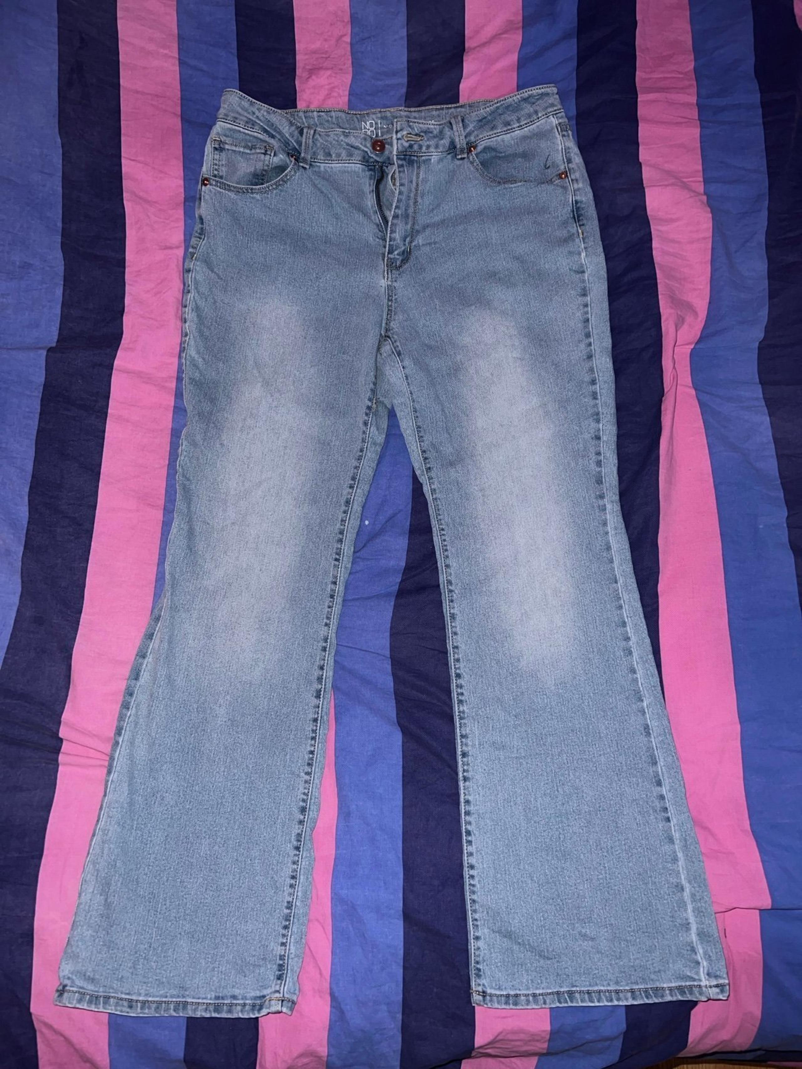 No Boundaries Light Wash Bootcut Blue Jeans Women’s 15