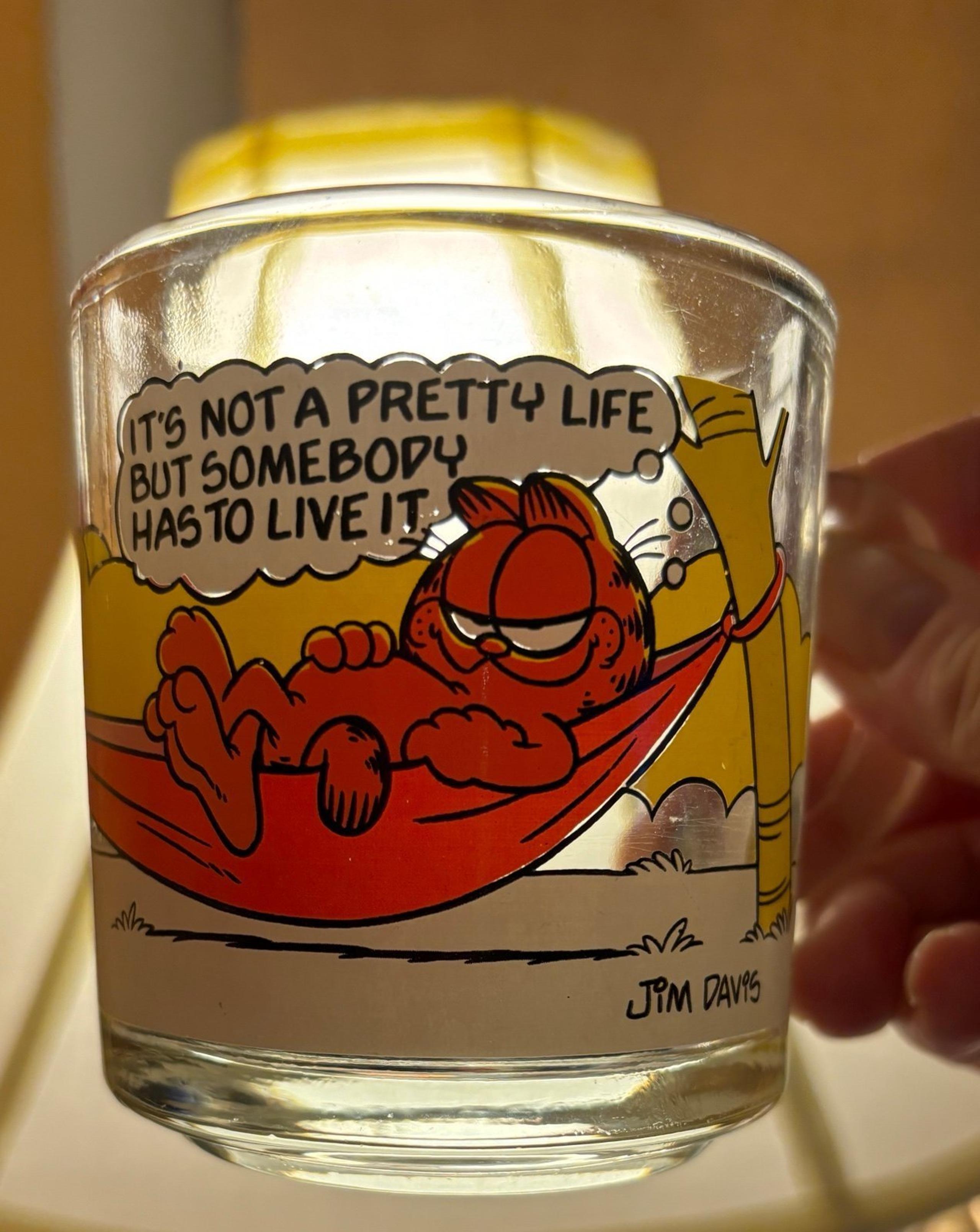 1978 Garfield McDonald glass mug