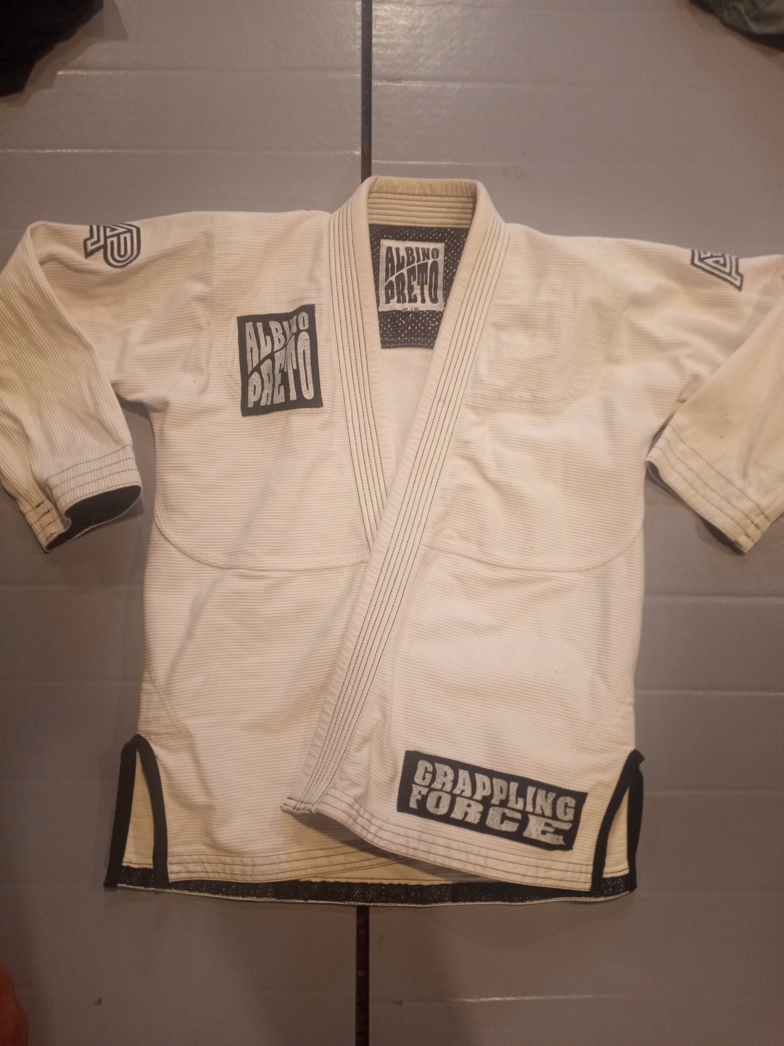 Albino & Preto bjj gi sz A1