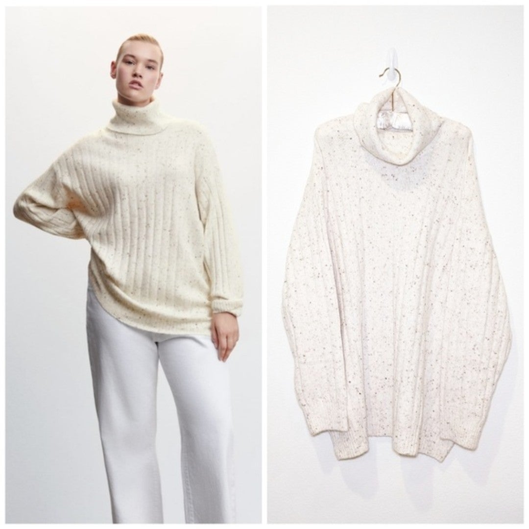 NWT Mango Fleece Turtleneck Sweater Plus Size in Ecru