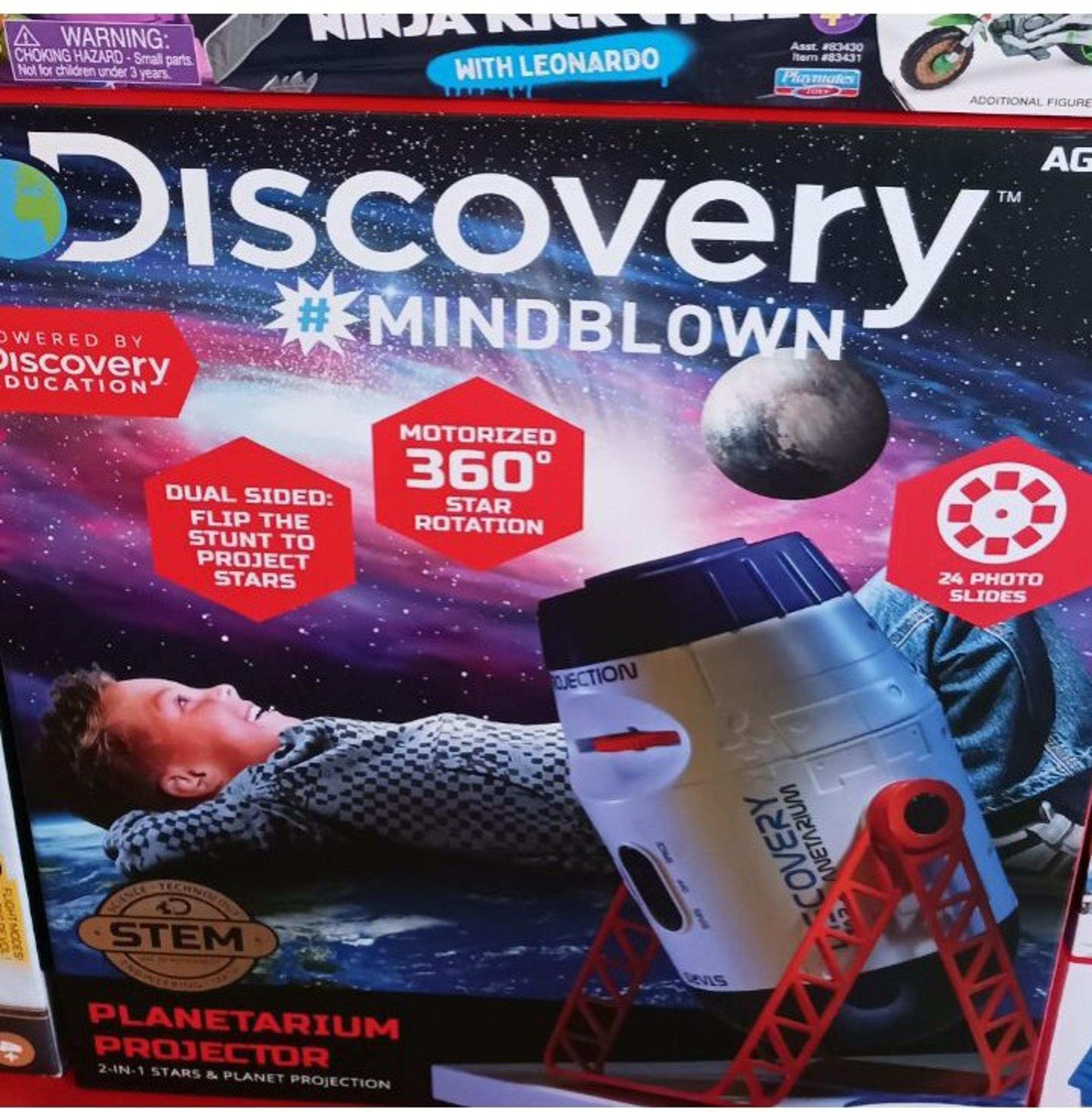 Discovery Planetarium Motorized Projector, 2 in 1 Stars & Planets, Brand New