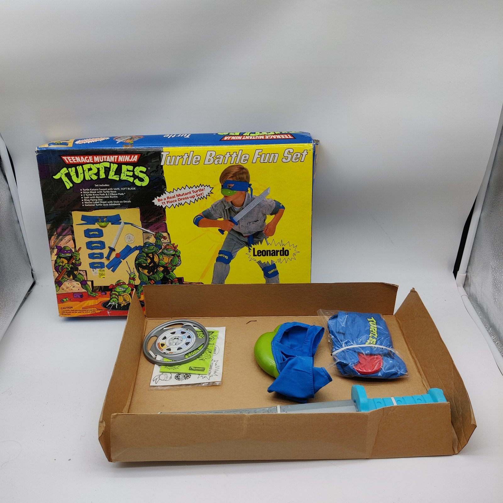 Playmates TMNT Turtle Battle Fun Set Leonardo