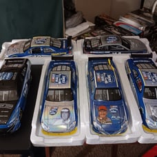 Action racing Set #6 Nascar Hall of Fame 124 scale NASCARs