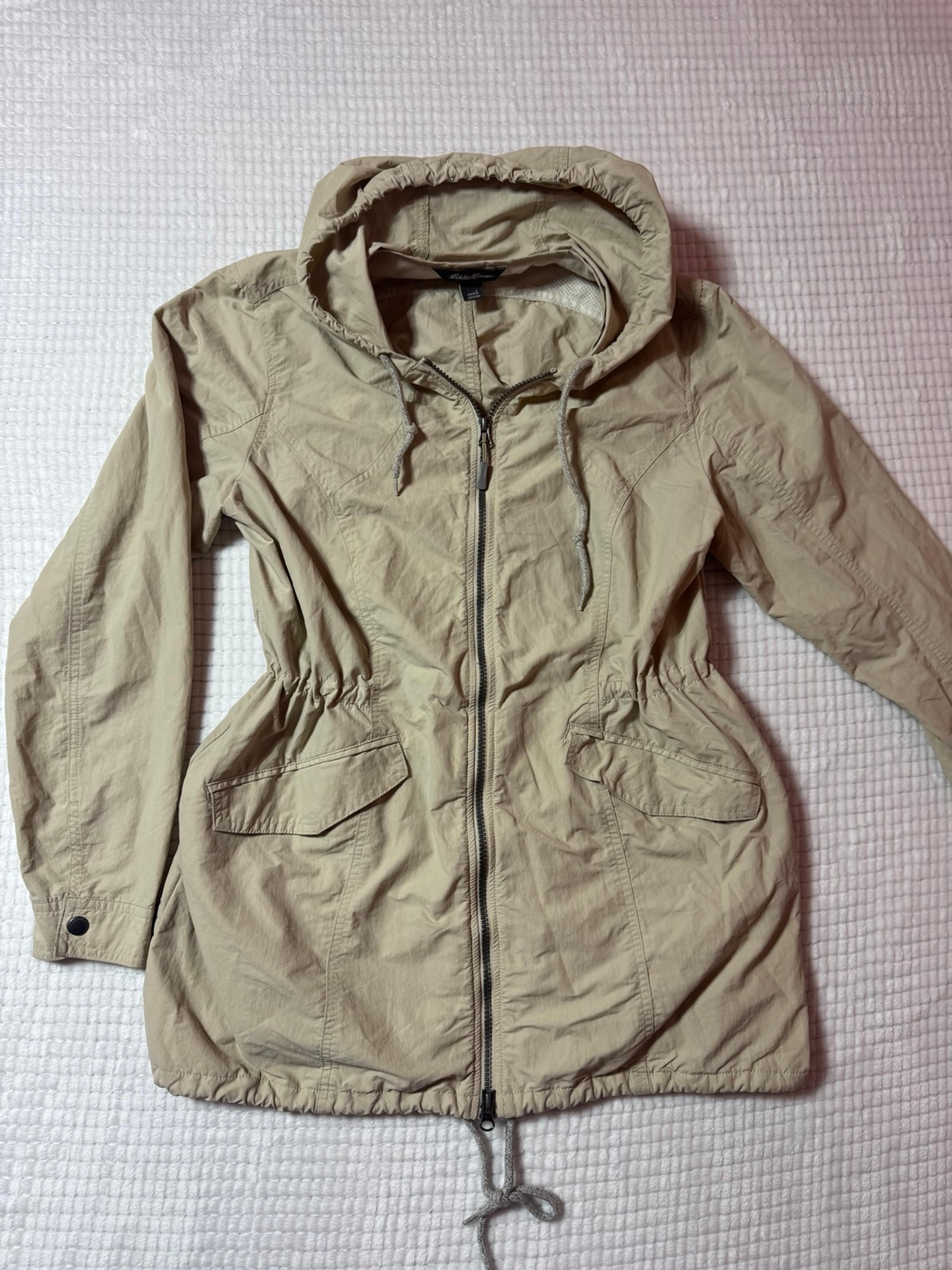 Eddie Bauer light winter coat Size L