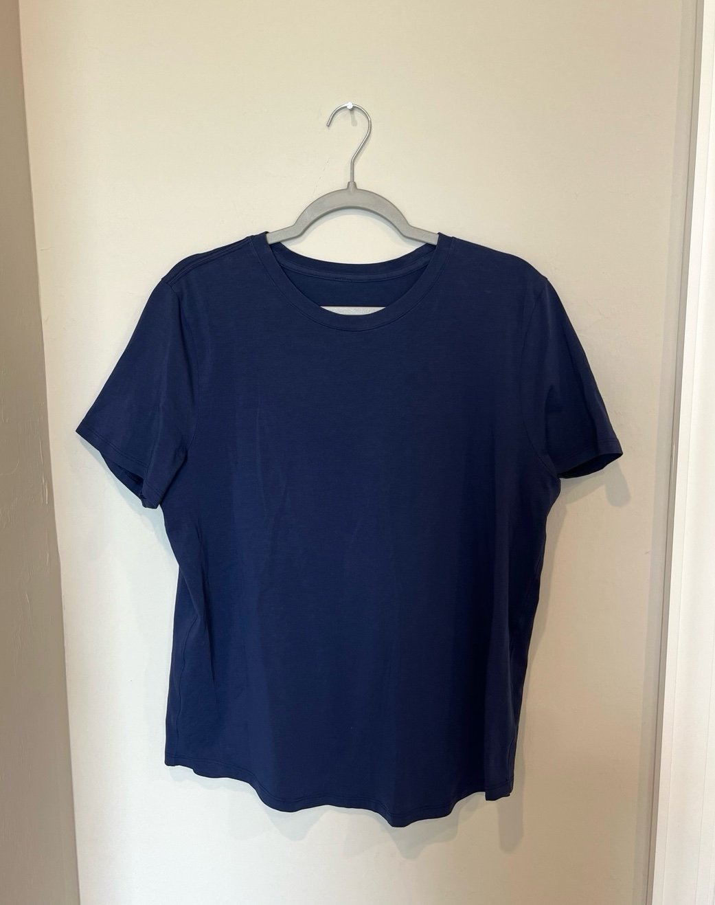 Lululemon Navy Blue Love Crewneck T-shirt Size 10