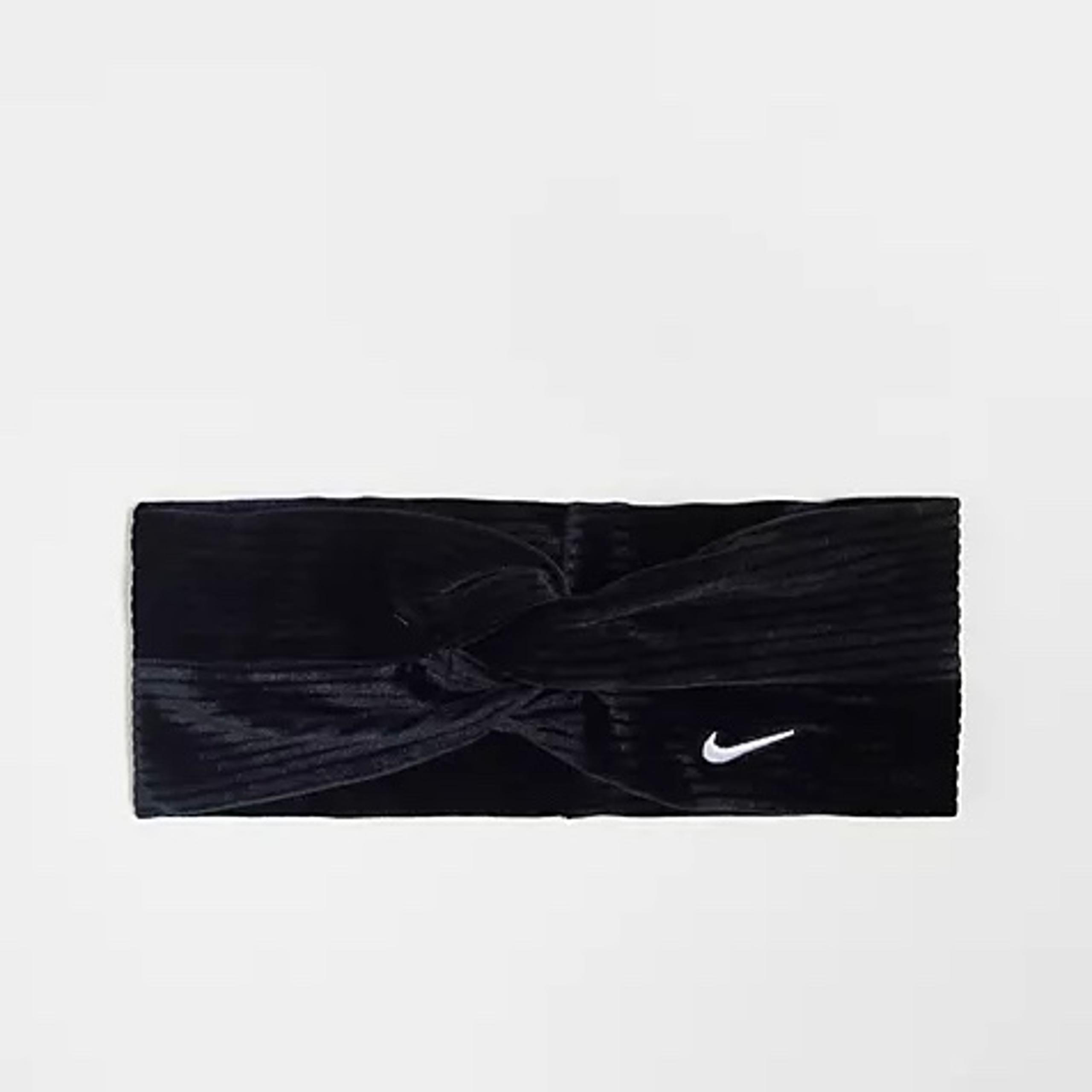 Black Nike Velvet twisted yoga workout sport headband