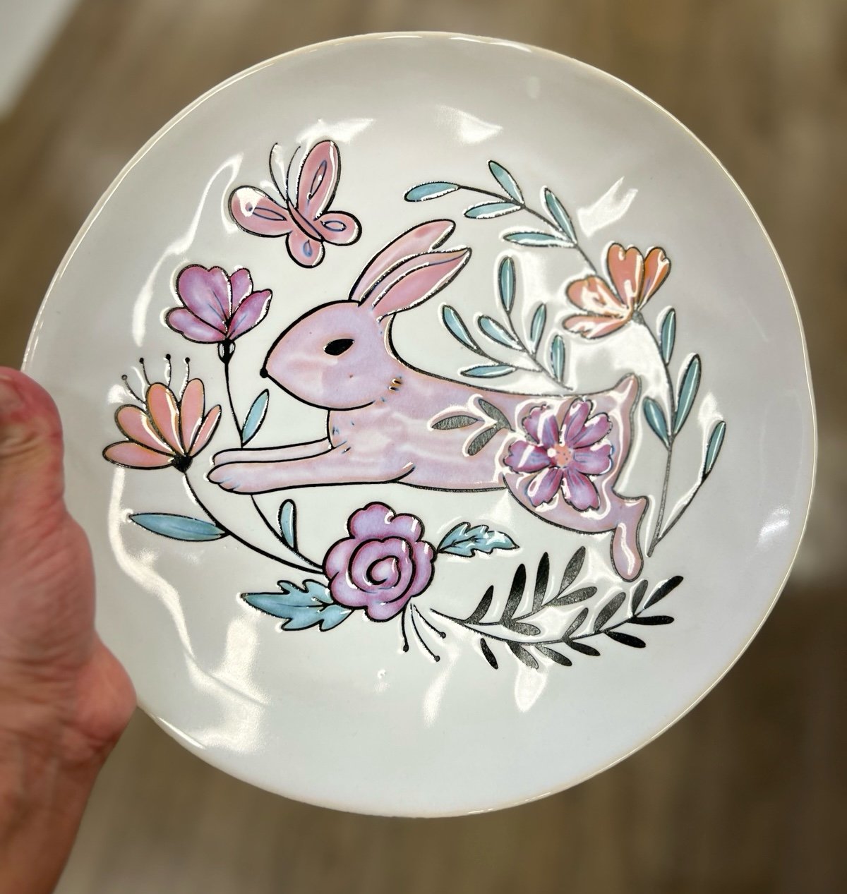 Easter ceramic bunny dinner plates !