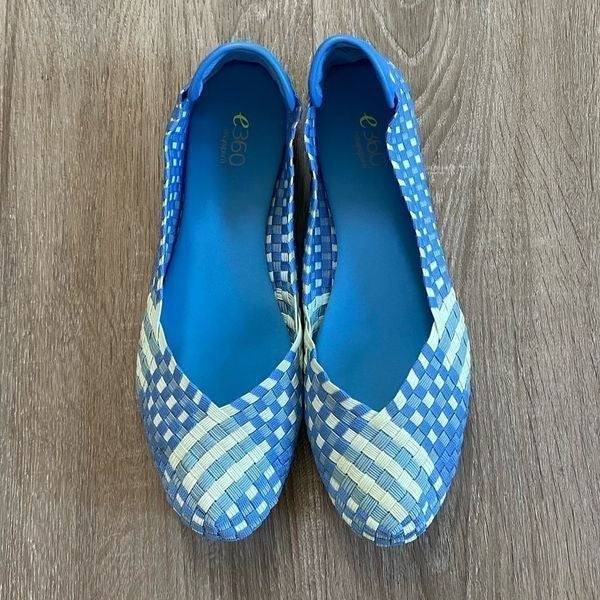 EASY SPIRIT E 360 Blue White Stretch Ballet Flat, Size 8.5