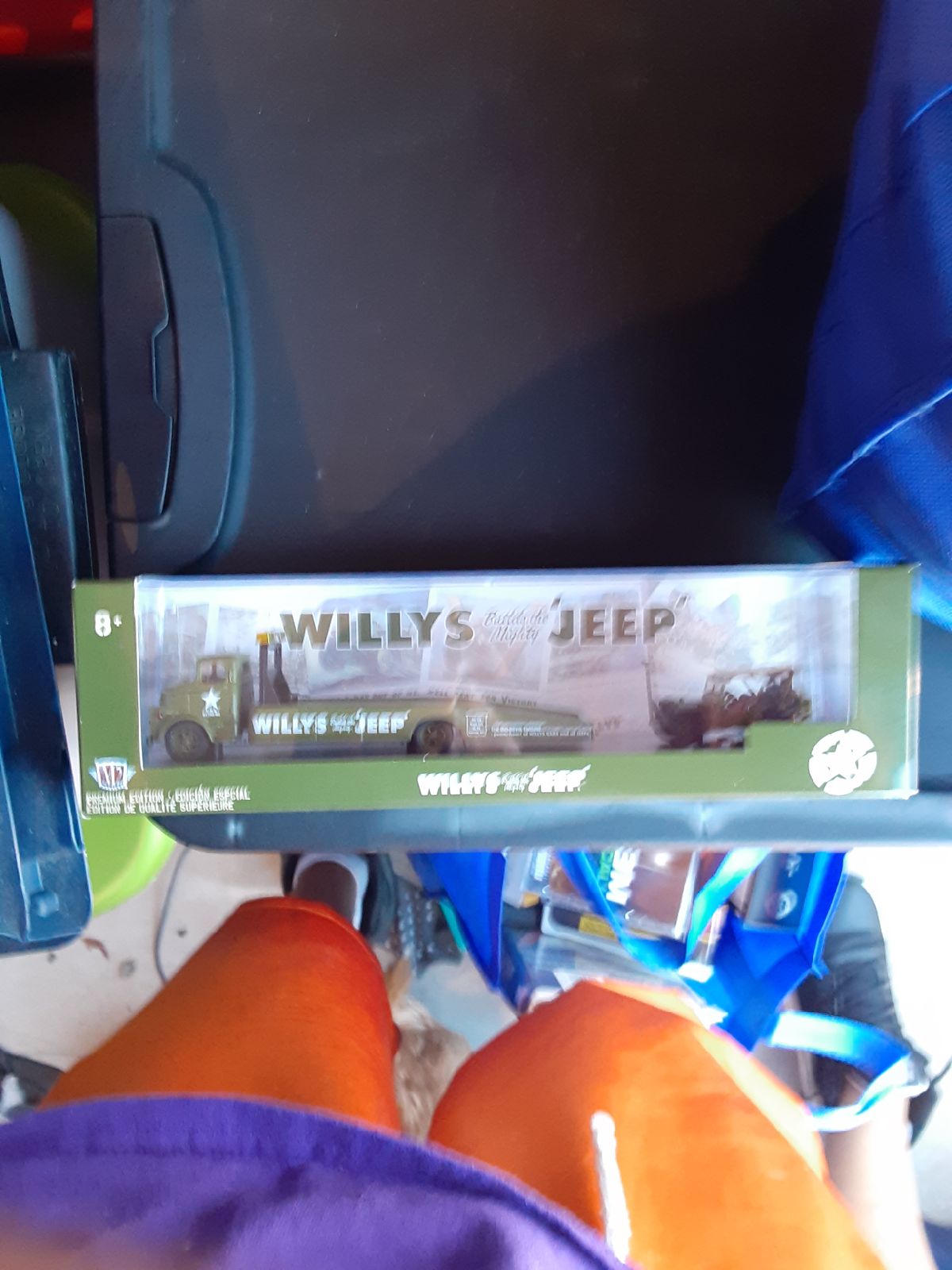 M2 MACHINES WILLYS JEEP TRANSPORTER 1/6,