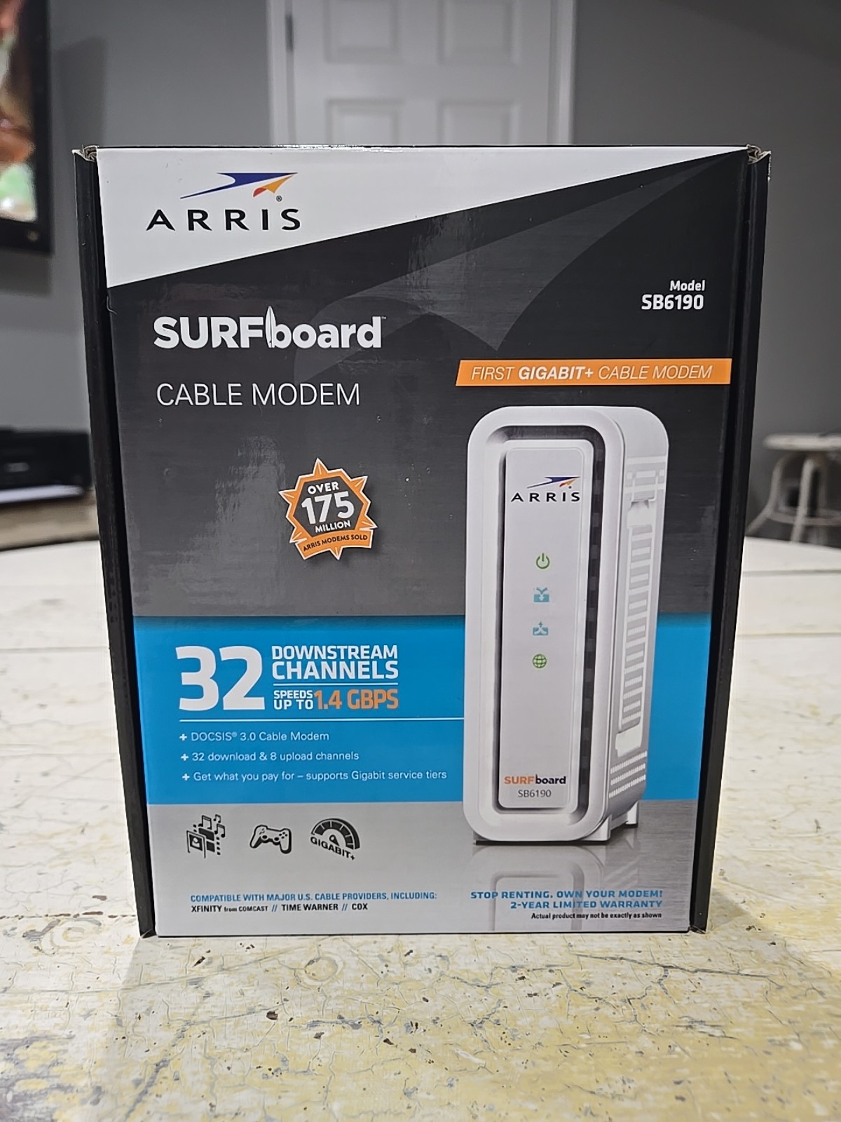 SURFboard Gigabit+ DOCSIS 3.0 32 x 8 Cable Modem SB6190 in White