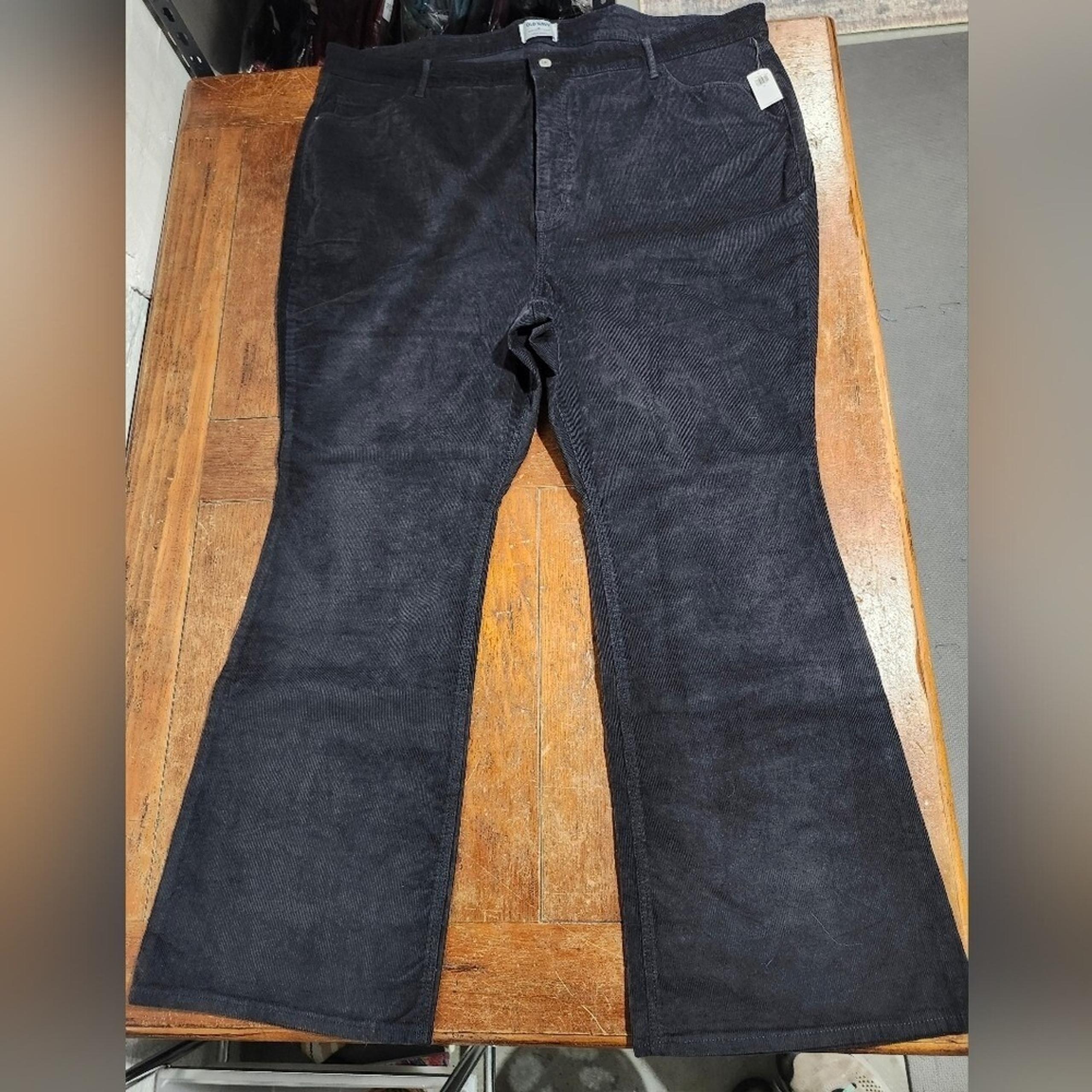 Old Navy NWT Black Corduroy Pants with secret smooth pockets Womens Size 26