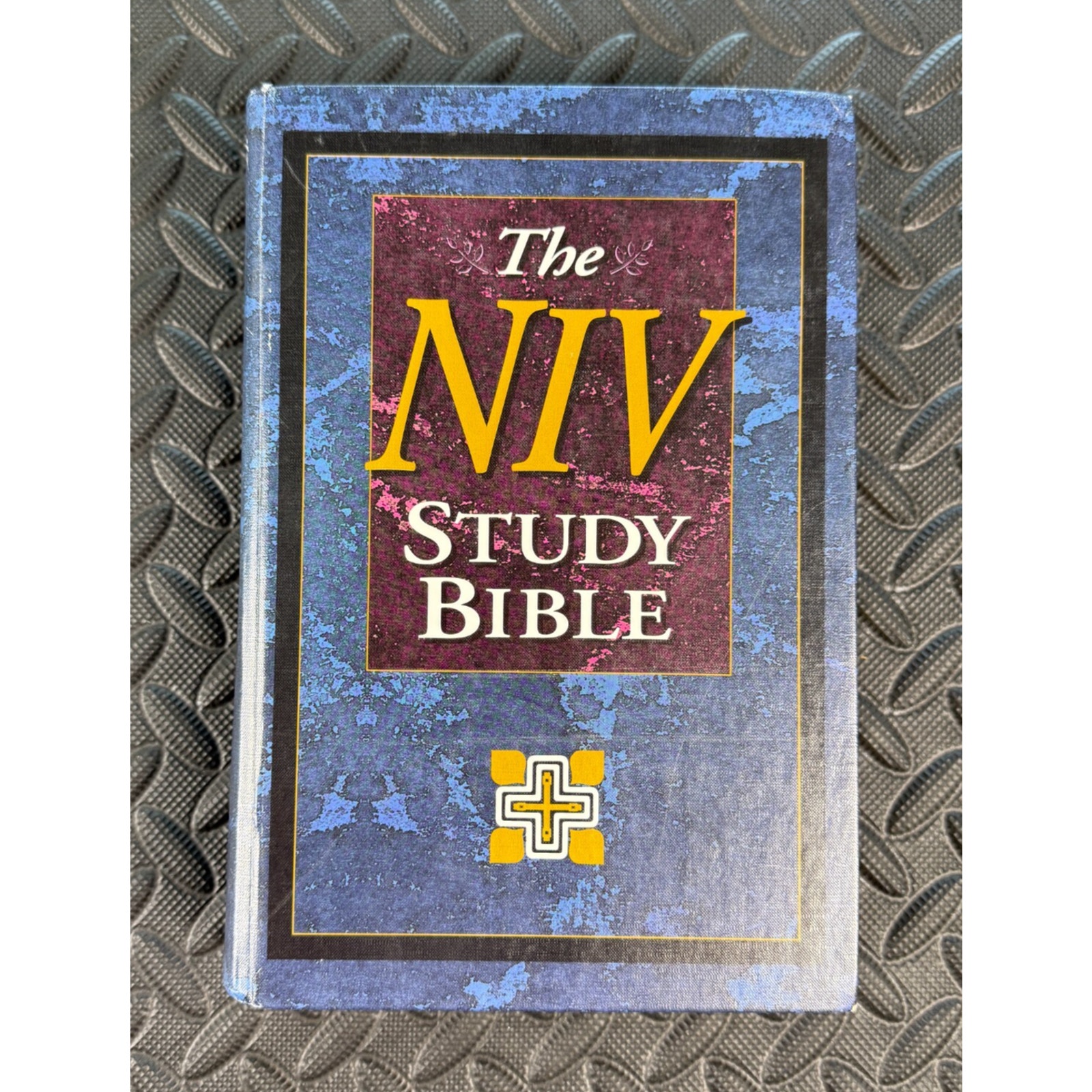Zondervan Hardcover The NIV Study Bible 10th Anniversary Edition 1985 Red Letter