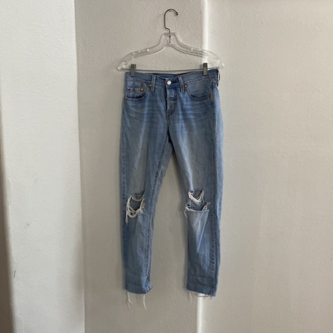 Levis 501 Slim Taper Button Fly Big E Distress Jean 25 X 28