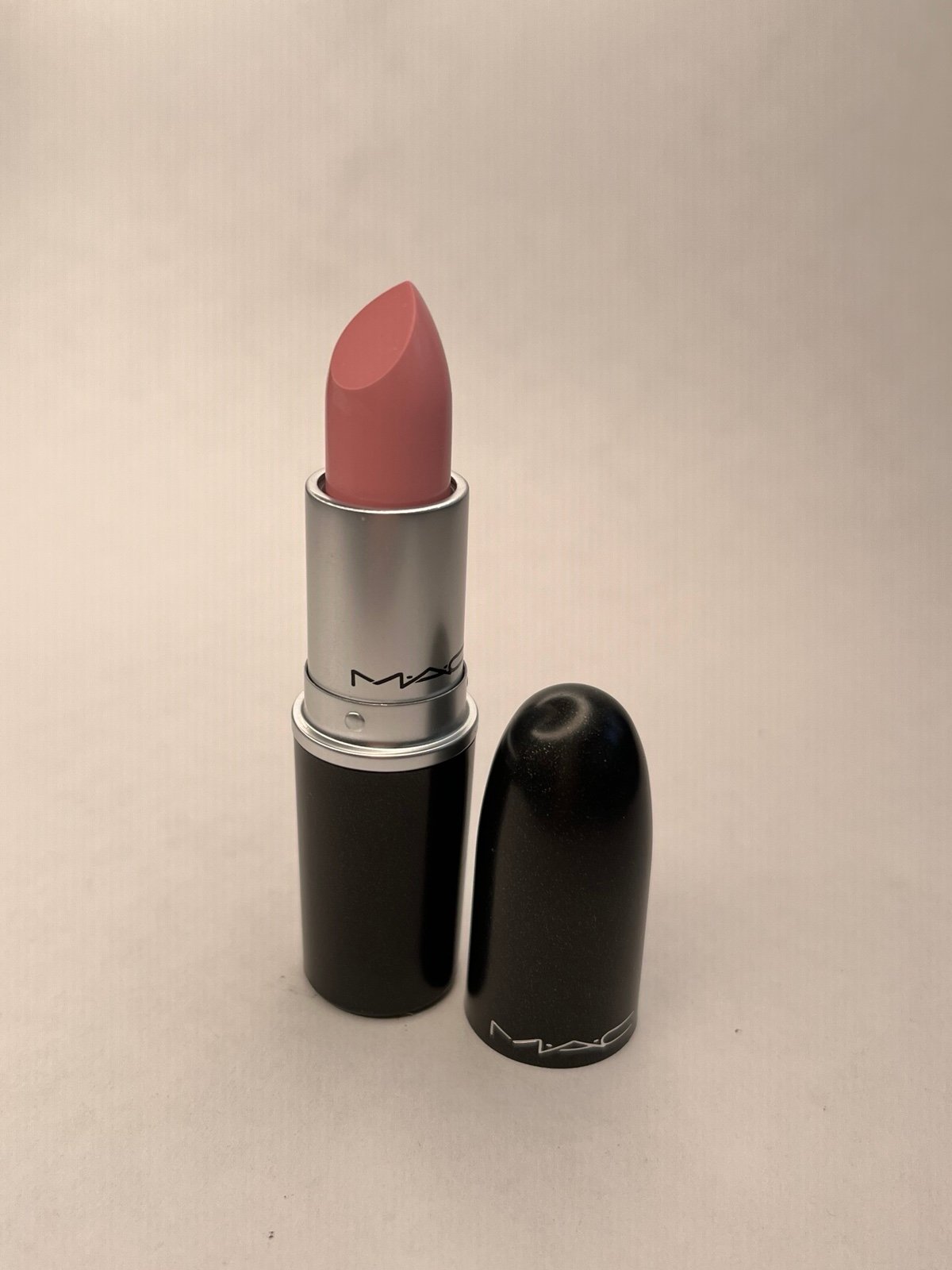 MAC Cremesheen Lipstick ~ KINGDOM OF SWEETS