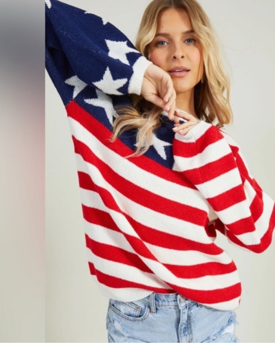 ALTAR'D STATE AMERICANA OVERSIZED SWEATER Size Medium NWT
