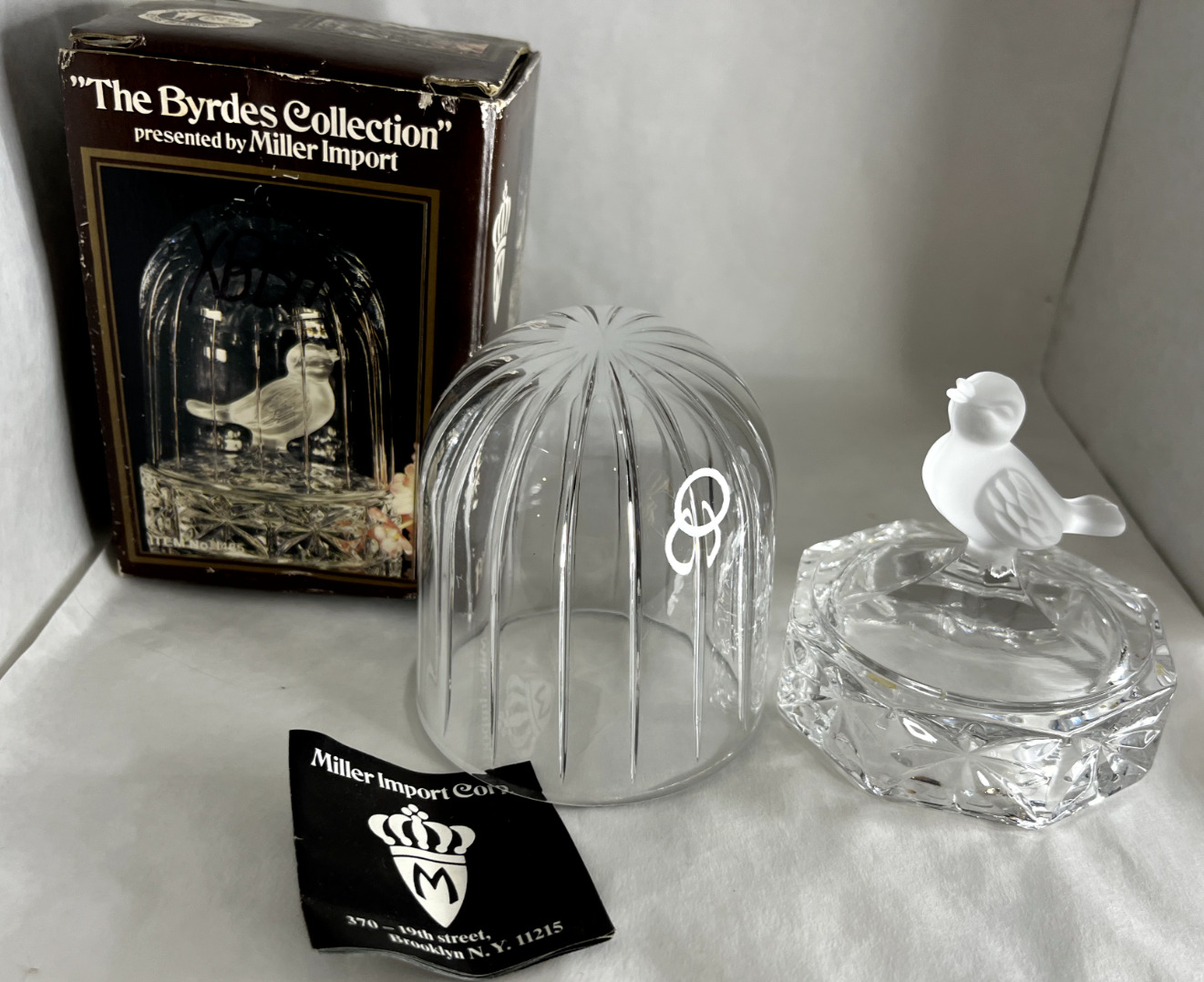 Vintage Hofbauer Byrdes Frosted Bird in Glass Birdcage Paperweight Figurine NIB