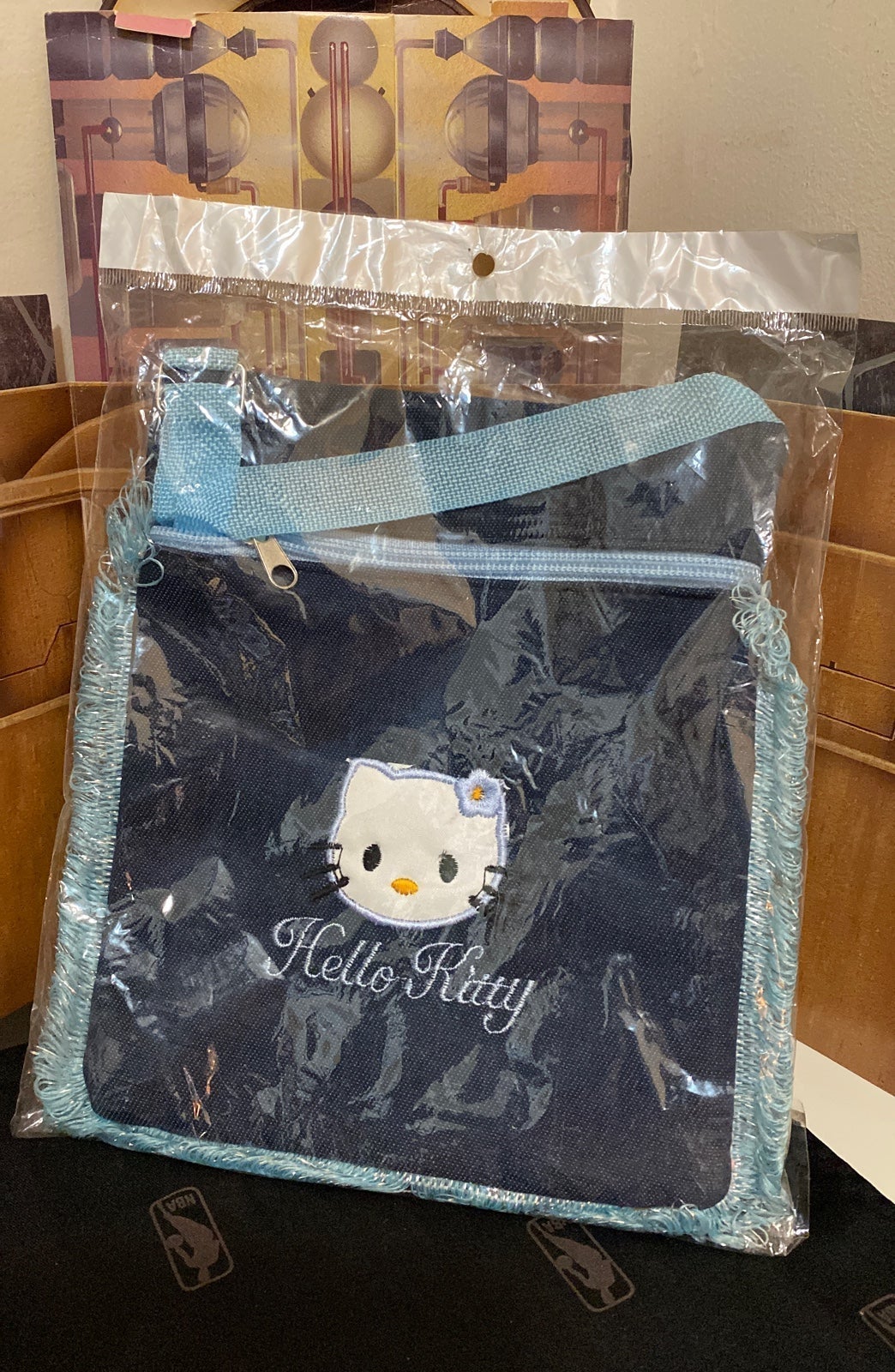 Hello Kitty Vintage Mini Blue Bag!