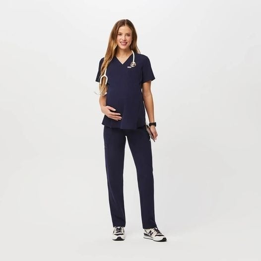 Figs Women’s Yola Maternity Medical Jogger Scrubs Sz M