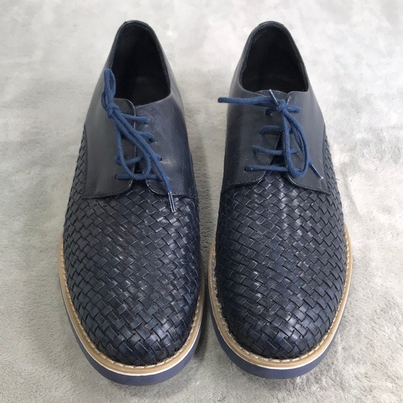 Bata Men's Woven Navy Blue Leather Oxfords Size 11