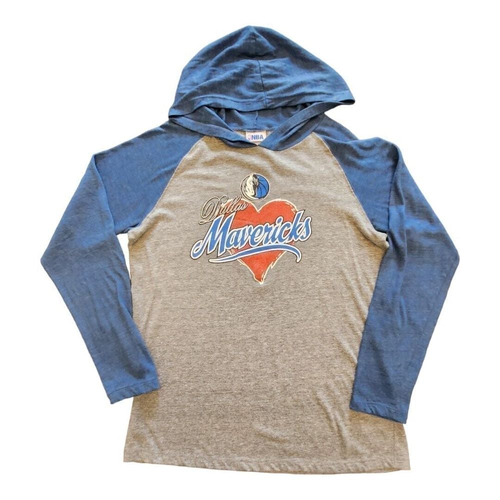 EUC NBA Women's Dallas Mavericks Pullover Hoodie Heart Lightweight XL Vintage
