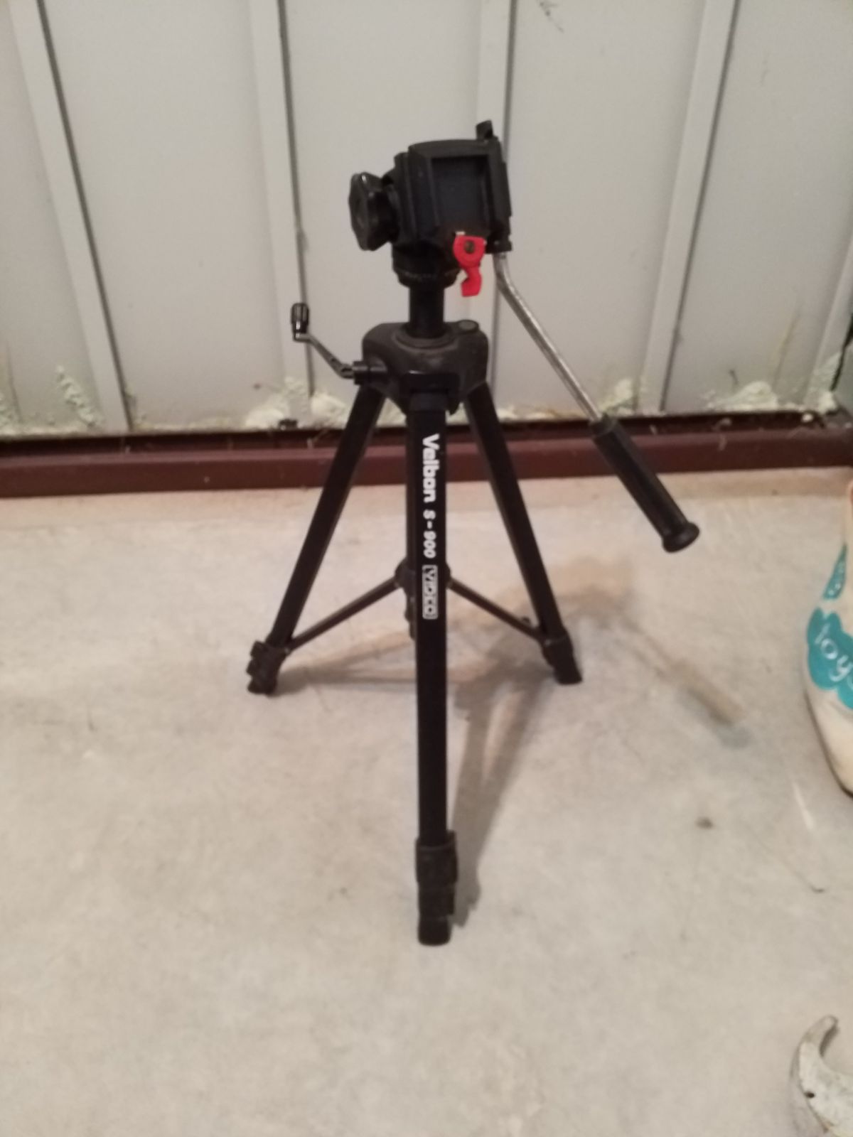 Velbon S-900 Camera Tripod