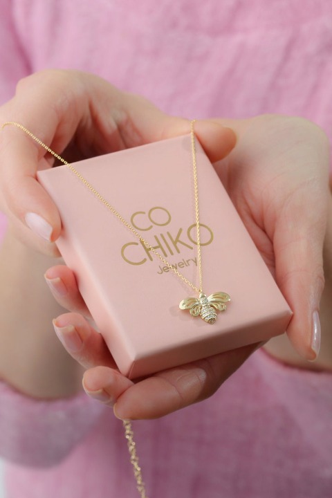 Diamond Queen Bee Pendant Necklace in 14k Solid Gold