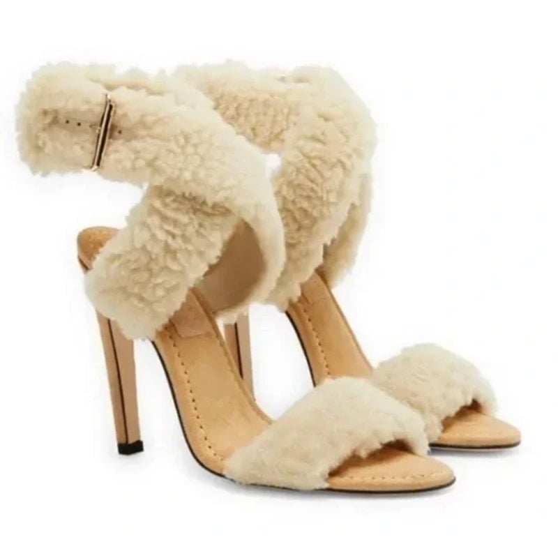 198 MSRP - GOOD AMERICAN Faux Shearling Ankle Strap Sandals Size 7 - NWB