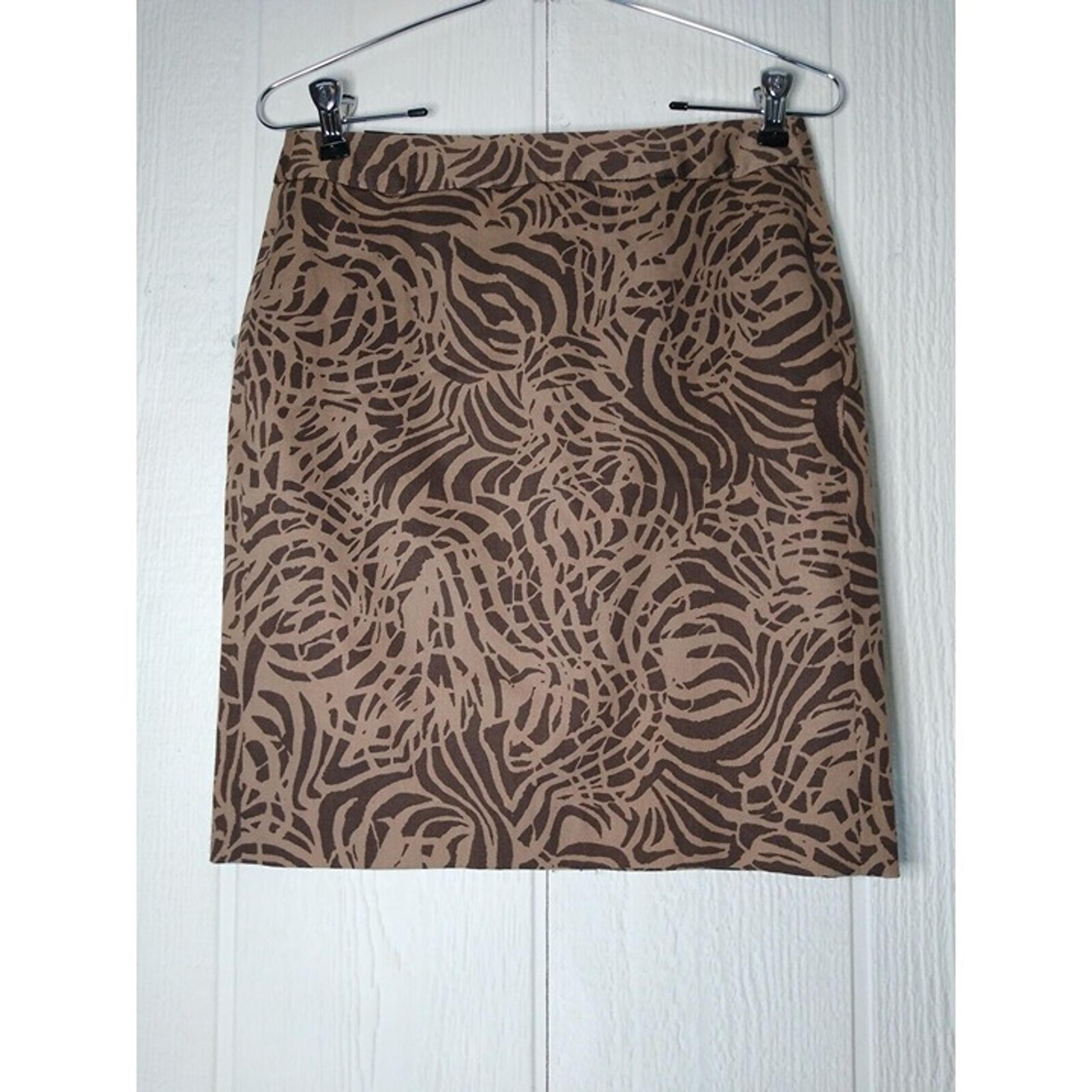Banana Republic Mini Skirt Women's Size 0 Brown Abstract Print Stretch Lined NWT