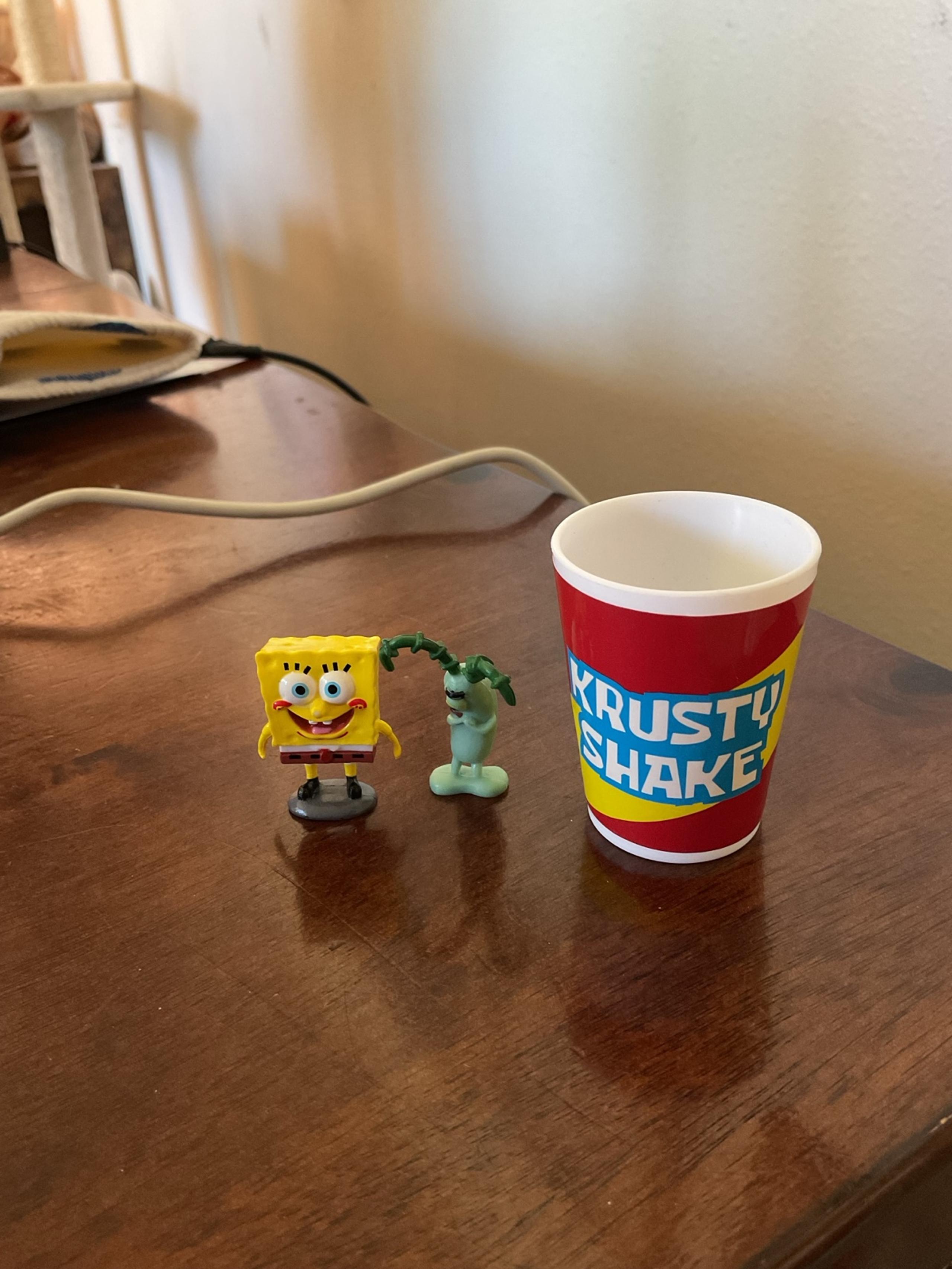 SpongeBob plankton and krusty krab soda cup miniature toys, figurines